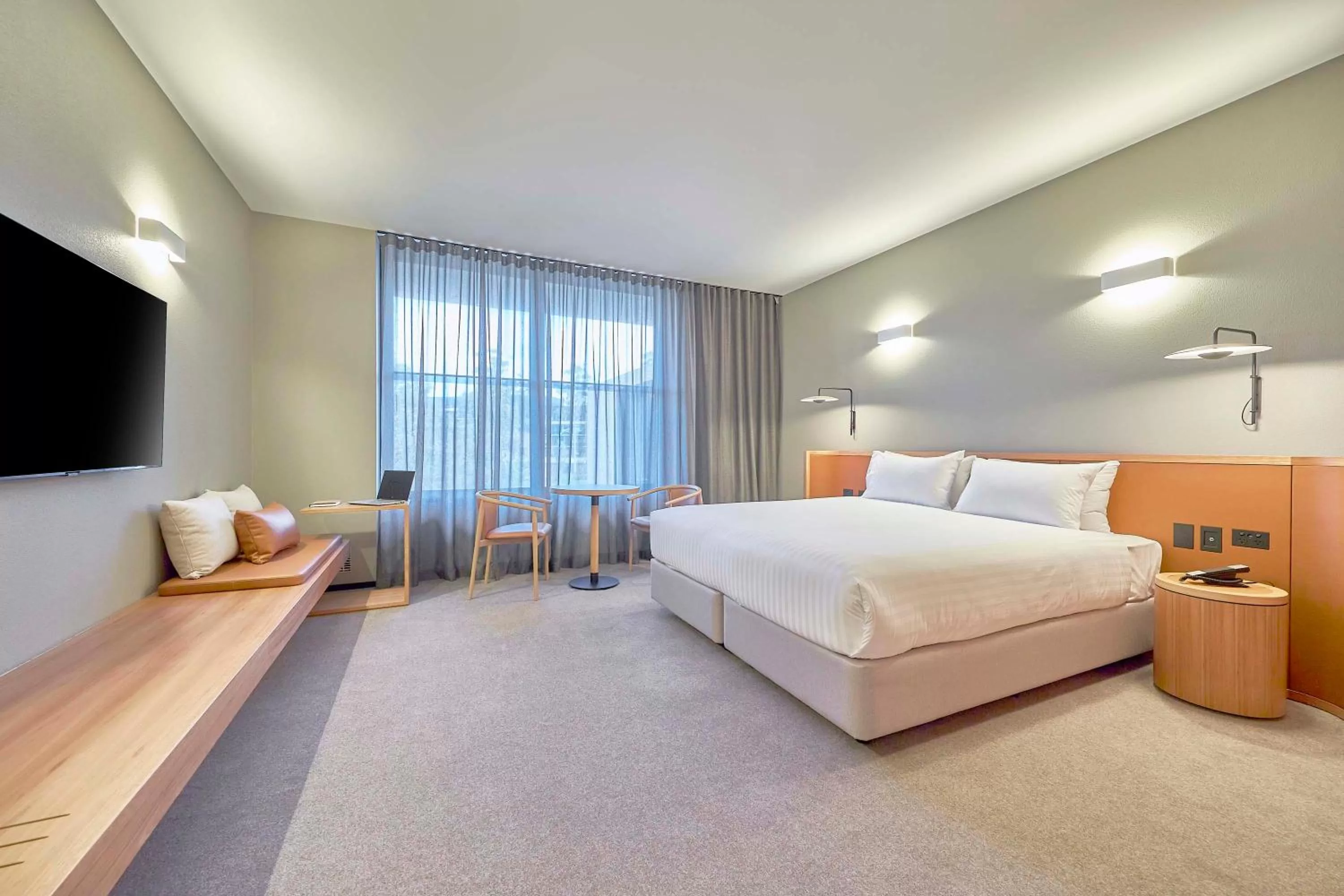 Bedroom, Bed in Wonil Hotel Perth - Handwritten Collection