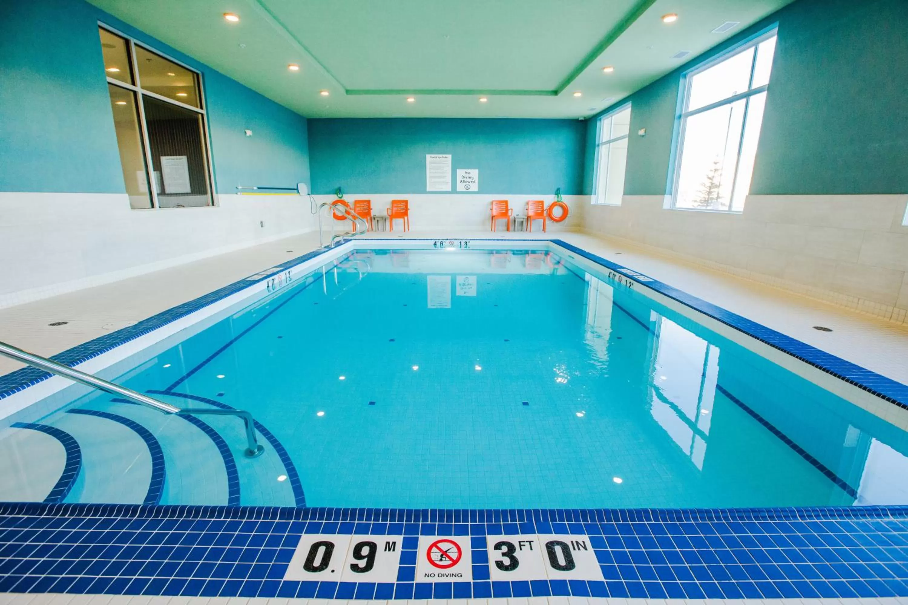 Swimming pool in Holiday Inn Express & Suites - West Edmonton-Mall Area by IHG