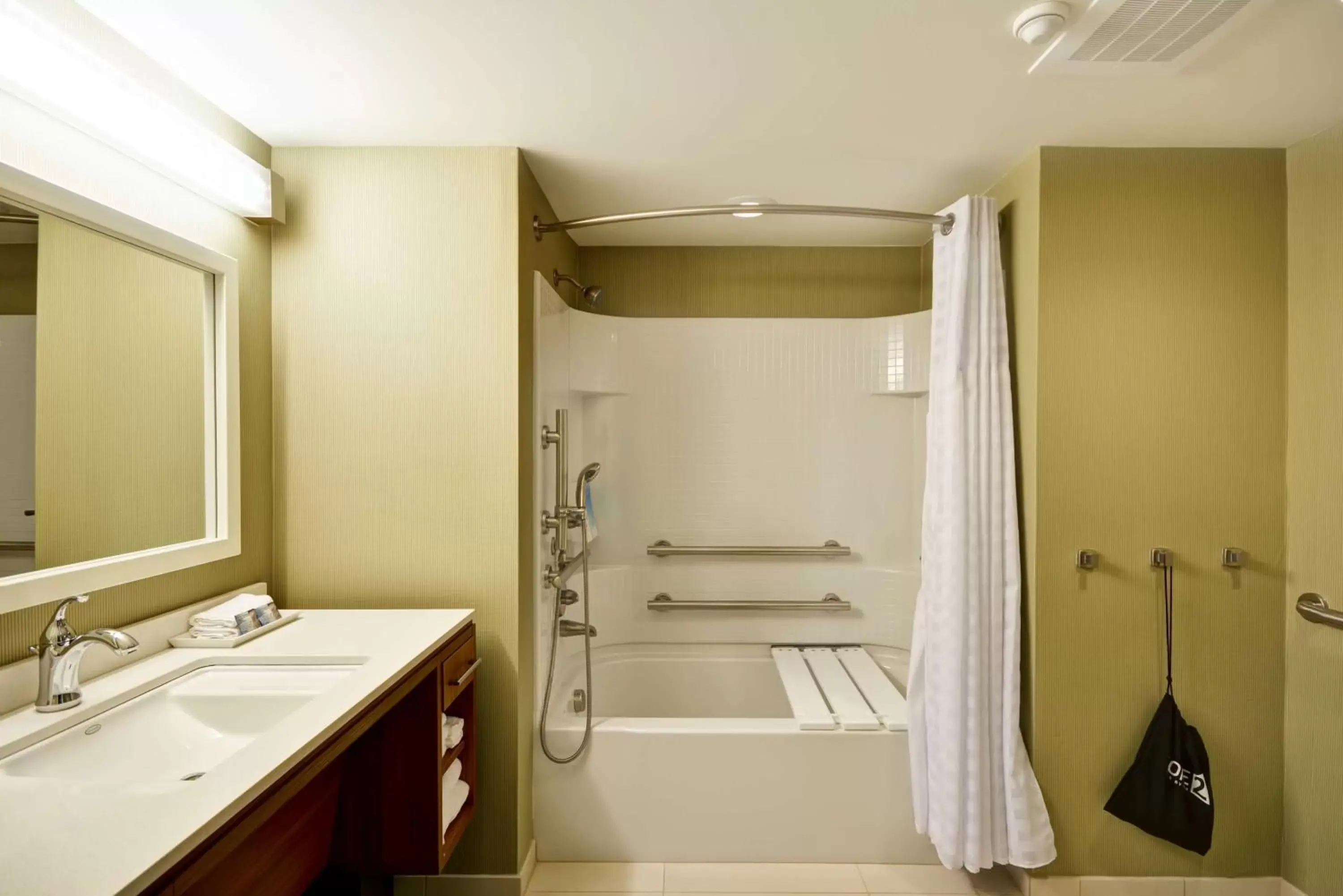 Bathroom in Home2 Suites By Hilton Decatur Ingalls Harbor