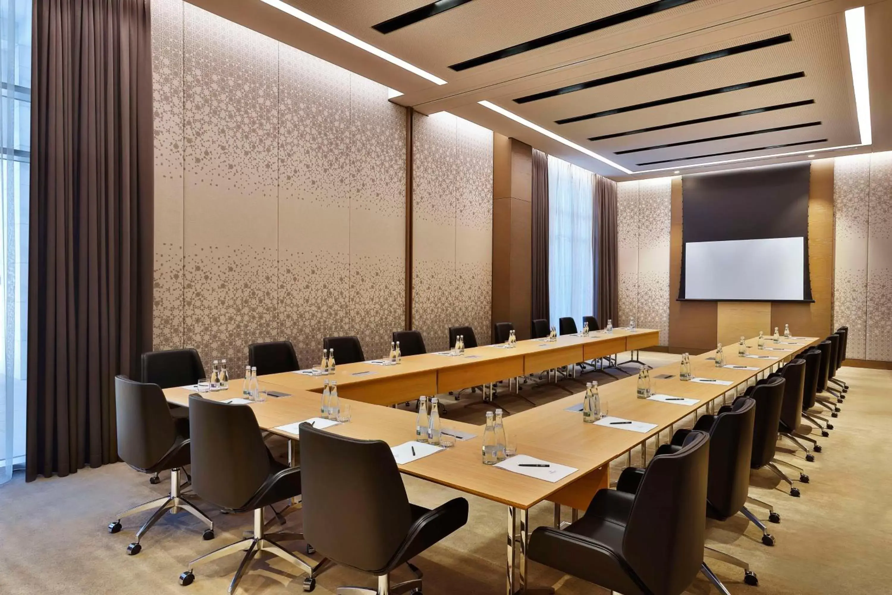 Meeting/conference room in Hilton Abu Dhabi Yas Island