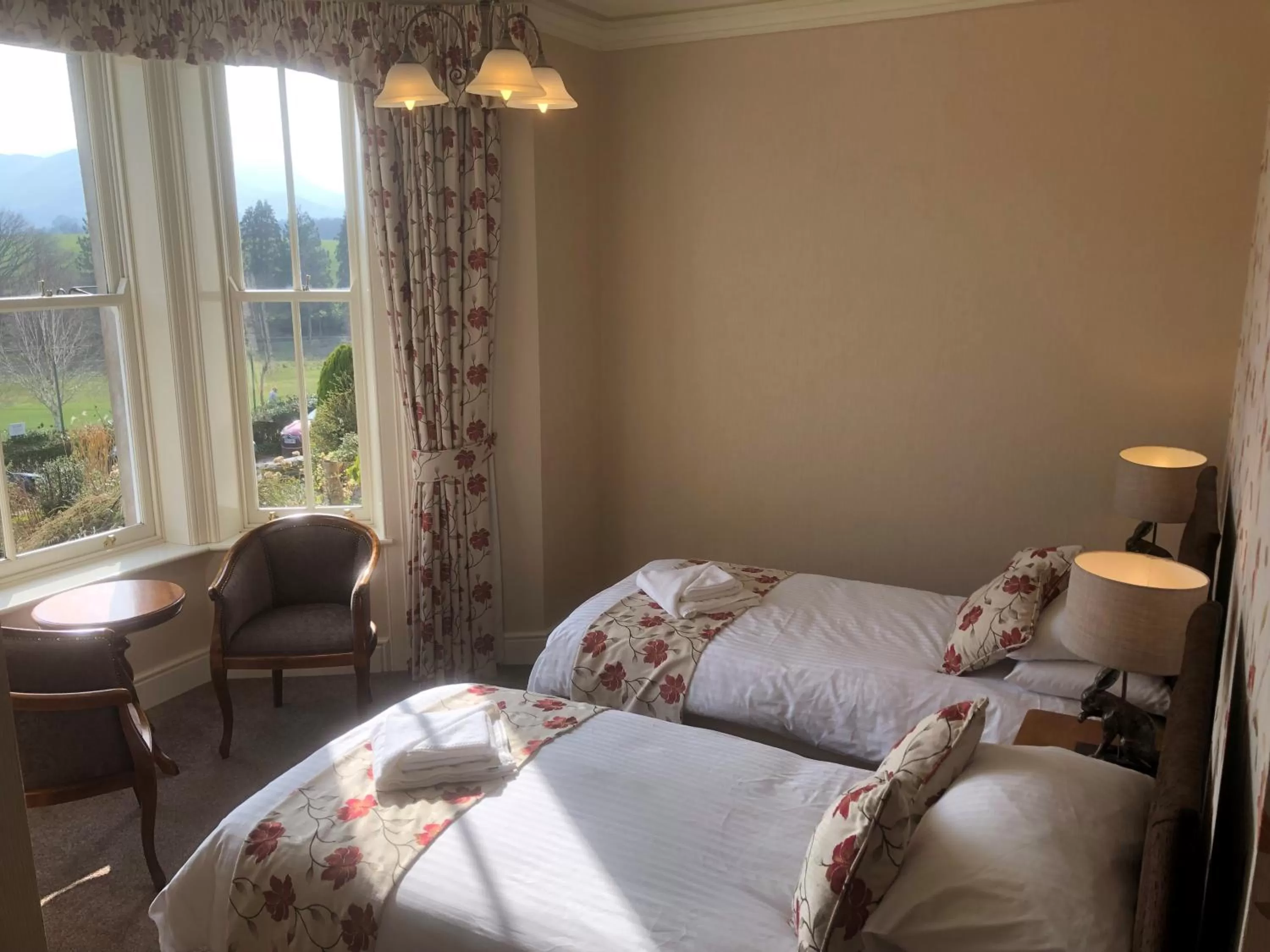 Bedroom, Bed in Crow Park Hotel