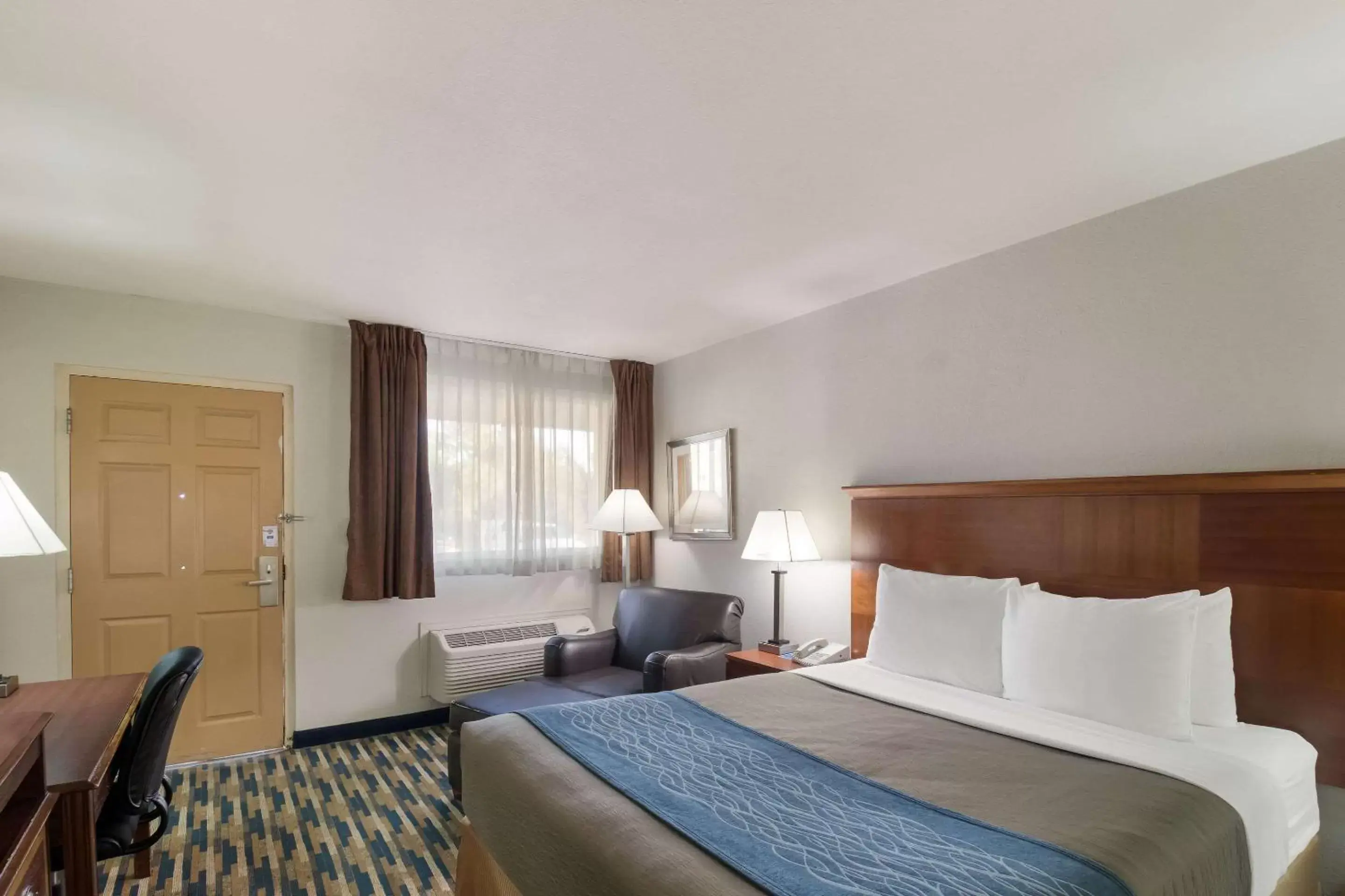 Bedroom, Bed in Rodeway Inn Fort Morgan Bedroom, Bed in Rodeway Inn Fort Morgan