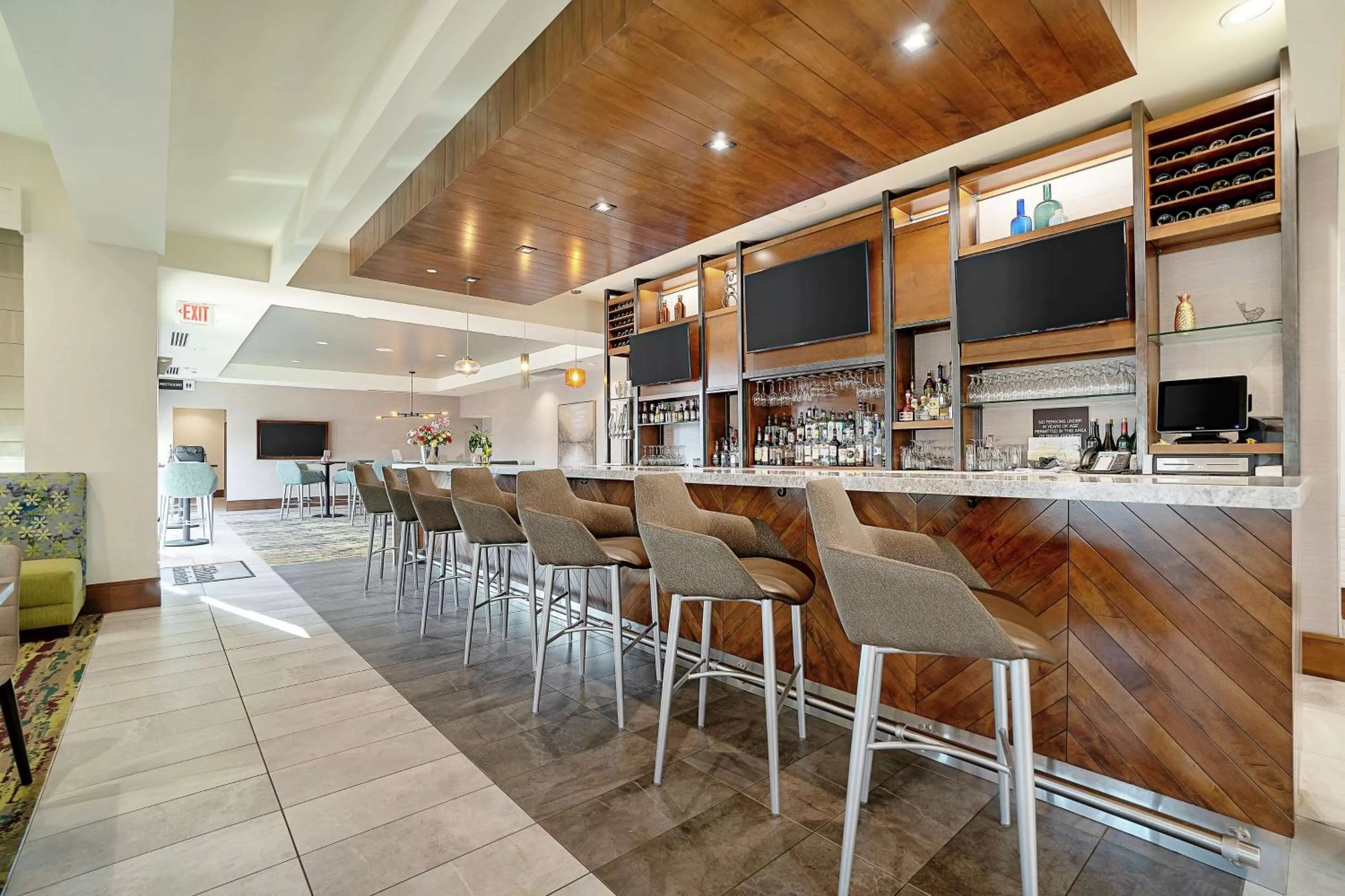 Lounge or bar in Hilton Garden Inn Edmond/Oklahoma City North