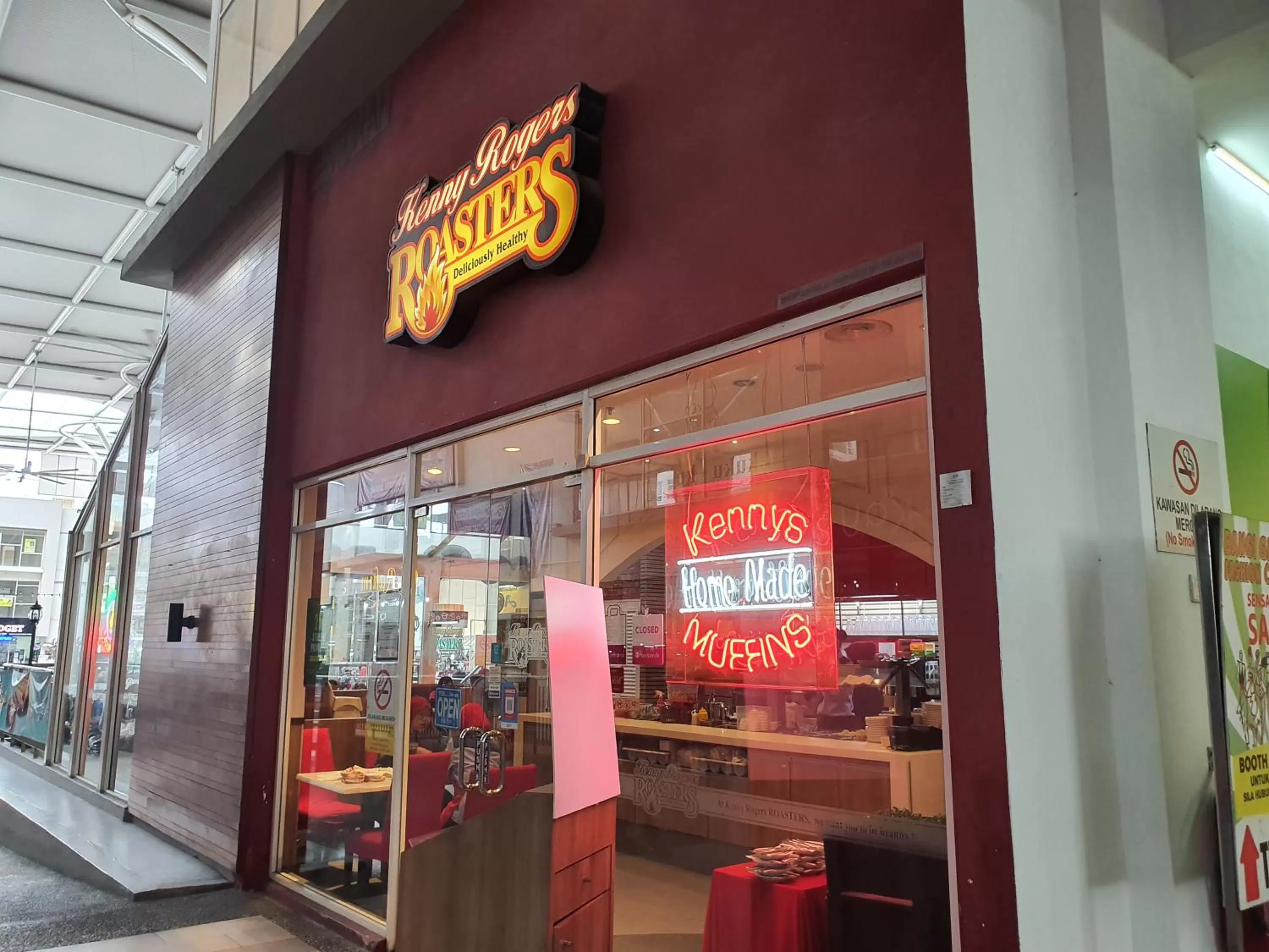 Restaurant/places to eat in Bangi Perdana Hotel