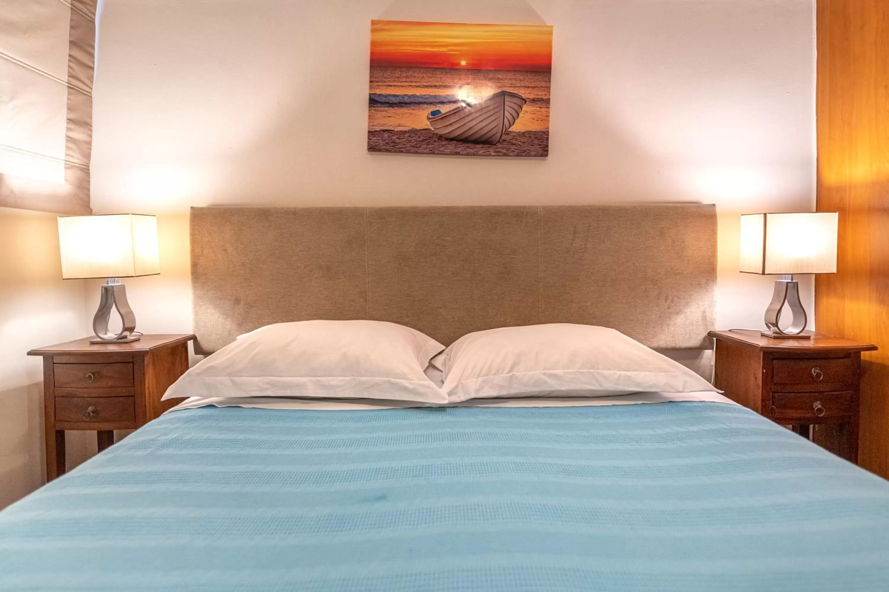 Bed in Apartments Tina FREE transfer from-to the airport