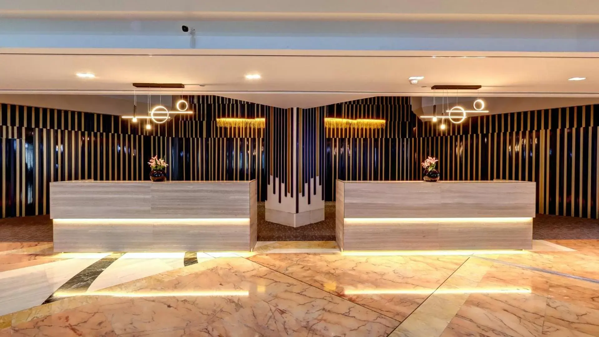 Lobby or reception, Lobby/Reception in Crowne Plaza Dubai Deira, an IHG Hotel