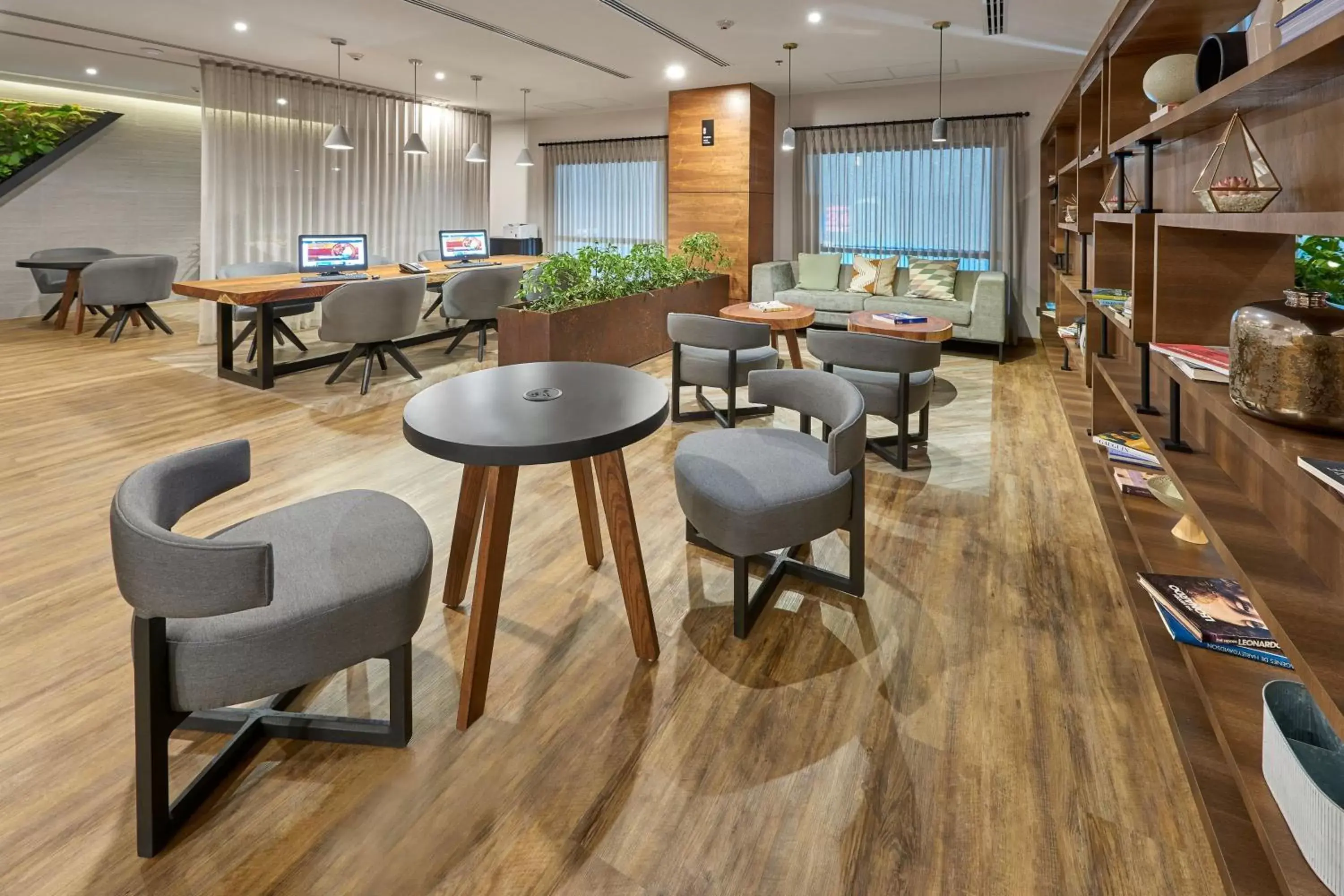 Business facilities, Lounge/Bar in City Express Plus by Marriott Tijuana