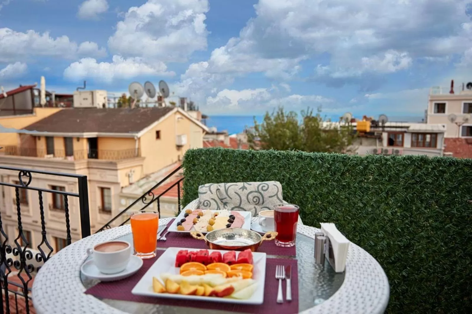 Balcony/Terrace in Albinas Hotel Old City