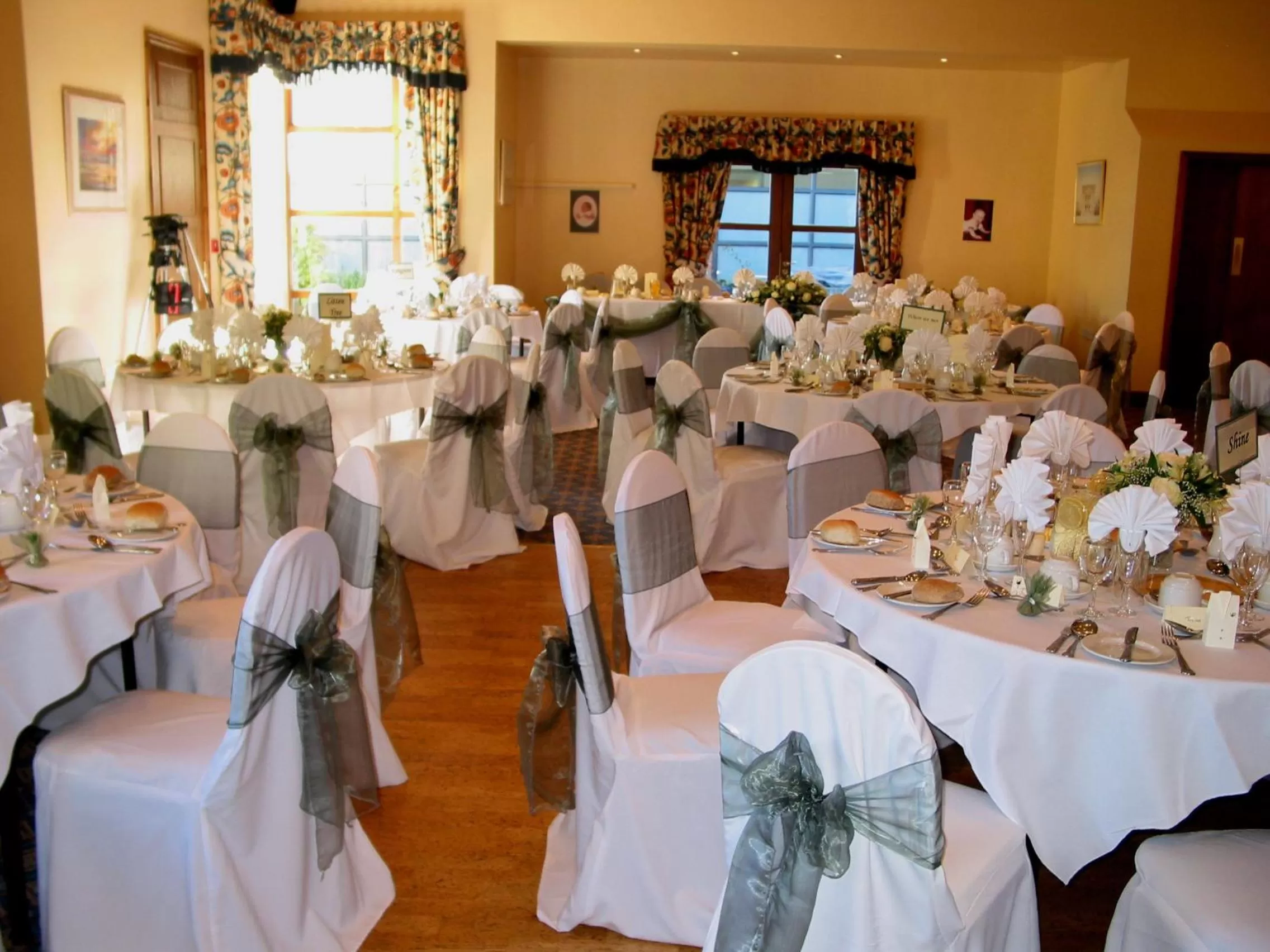 Banquet/Function facilities in Burton Hotel