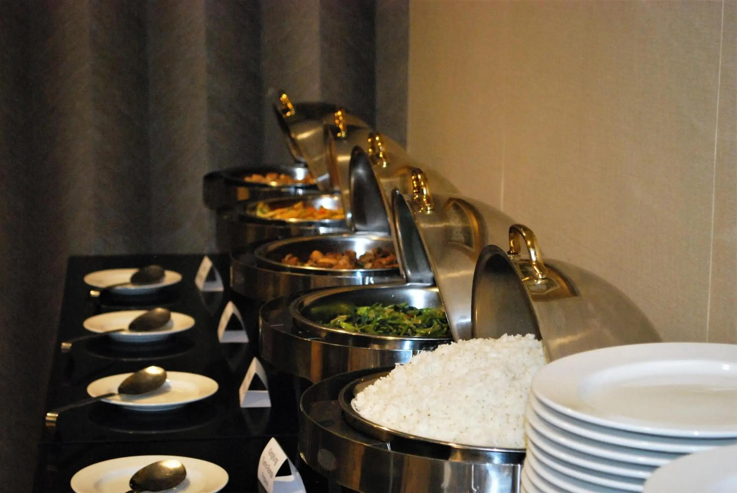Breakfast, Restaurant/Places to Eat in Genio Hotel Manado