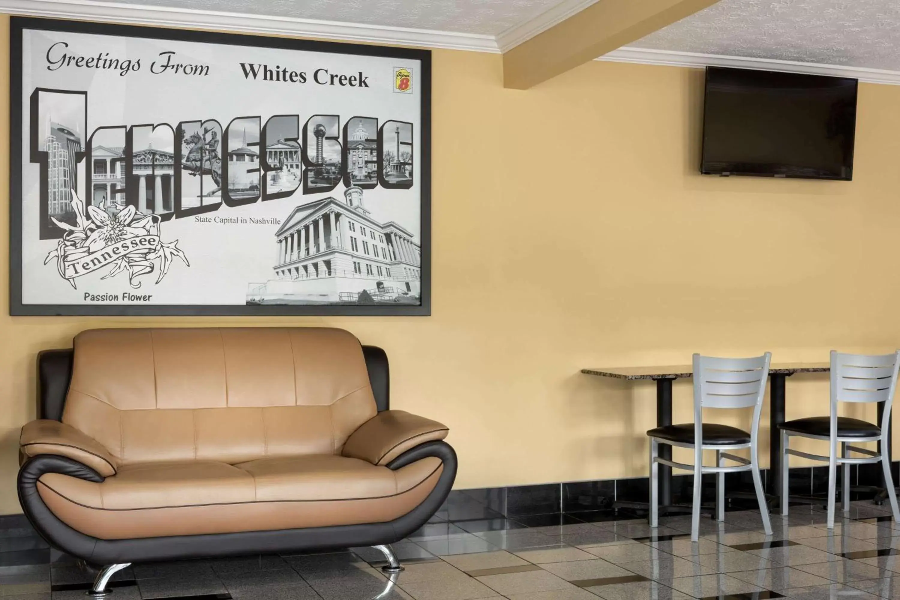 Lobby or reception, Seating Area in Super 8 by Wyndham Whites Creek/ Nashville NW Area