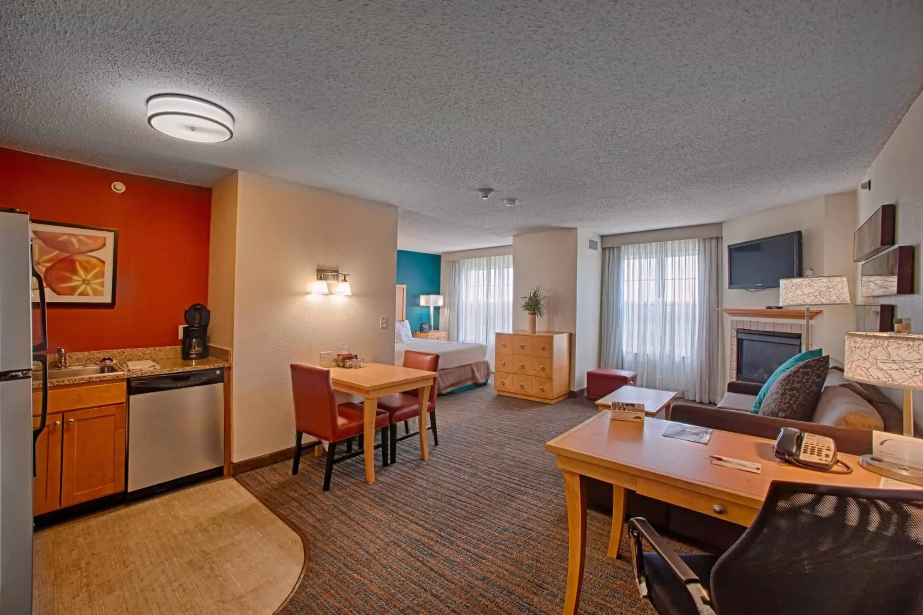 Bedroom, Dining Area in Residence Inn Neptune at Gateway Center