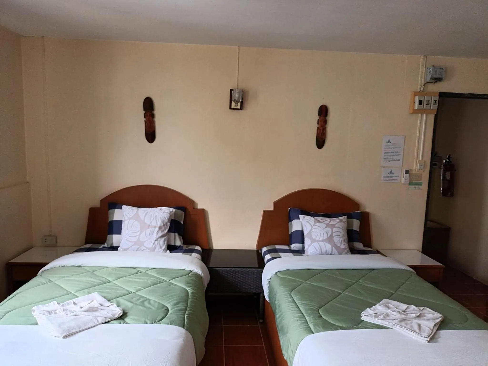 Bed in Patong Rose Guest House 50m to Beach