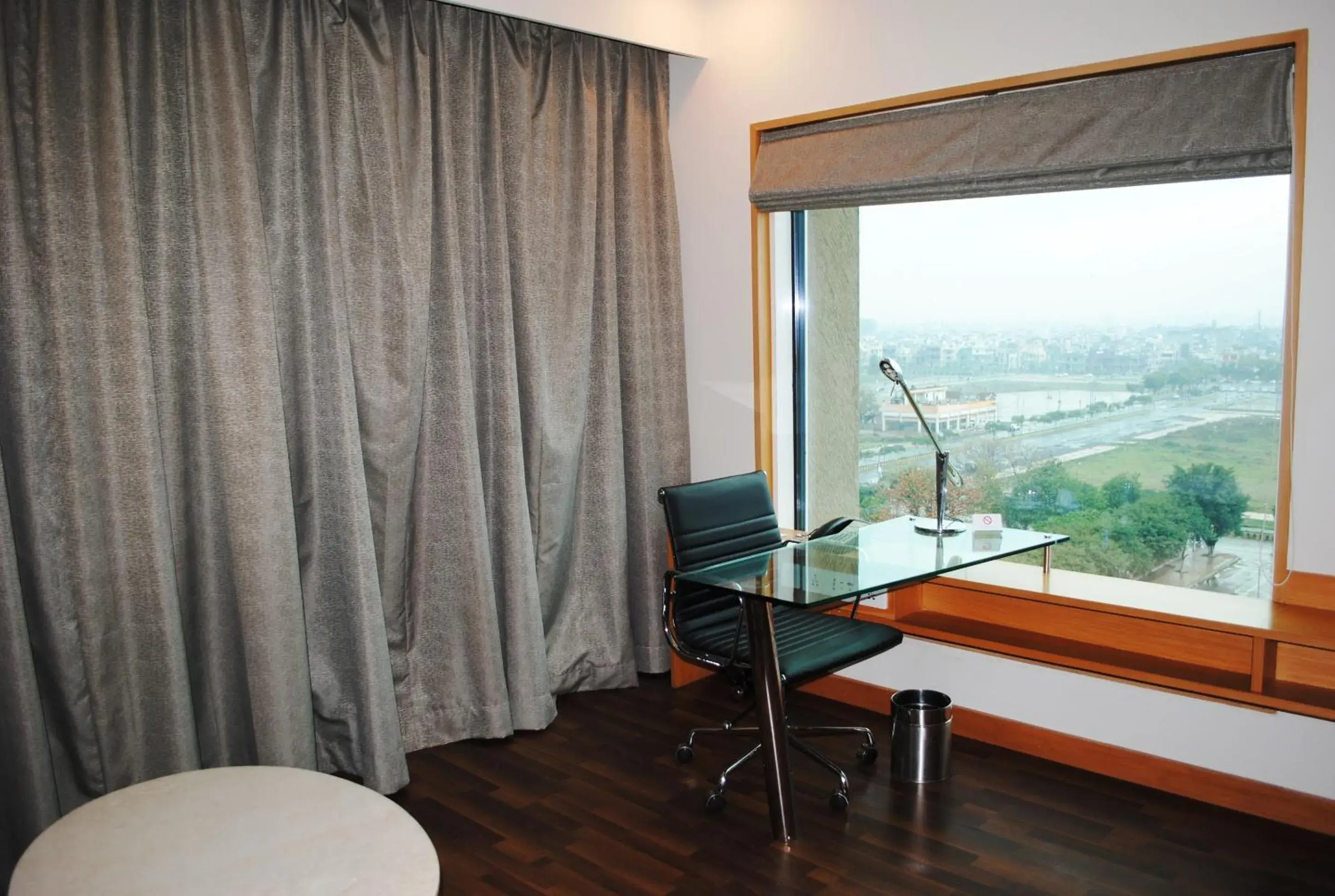 Natural landscape, Seating Area in Holiday Inn Amritsar Ranjit Avenue, an IHG Hotel