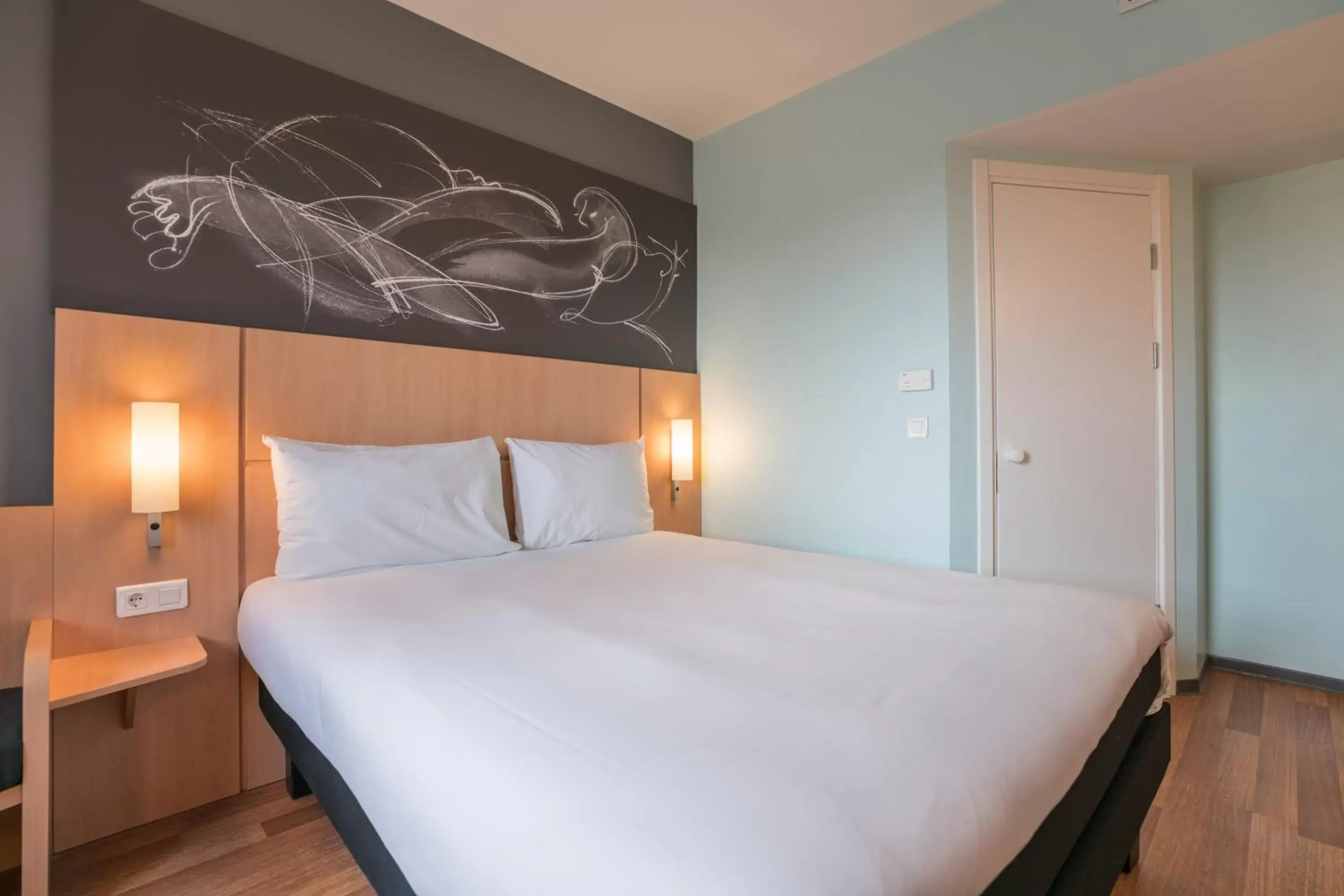 Bed in Ibis Setif