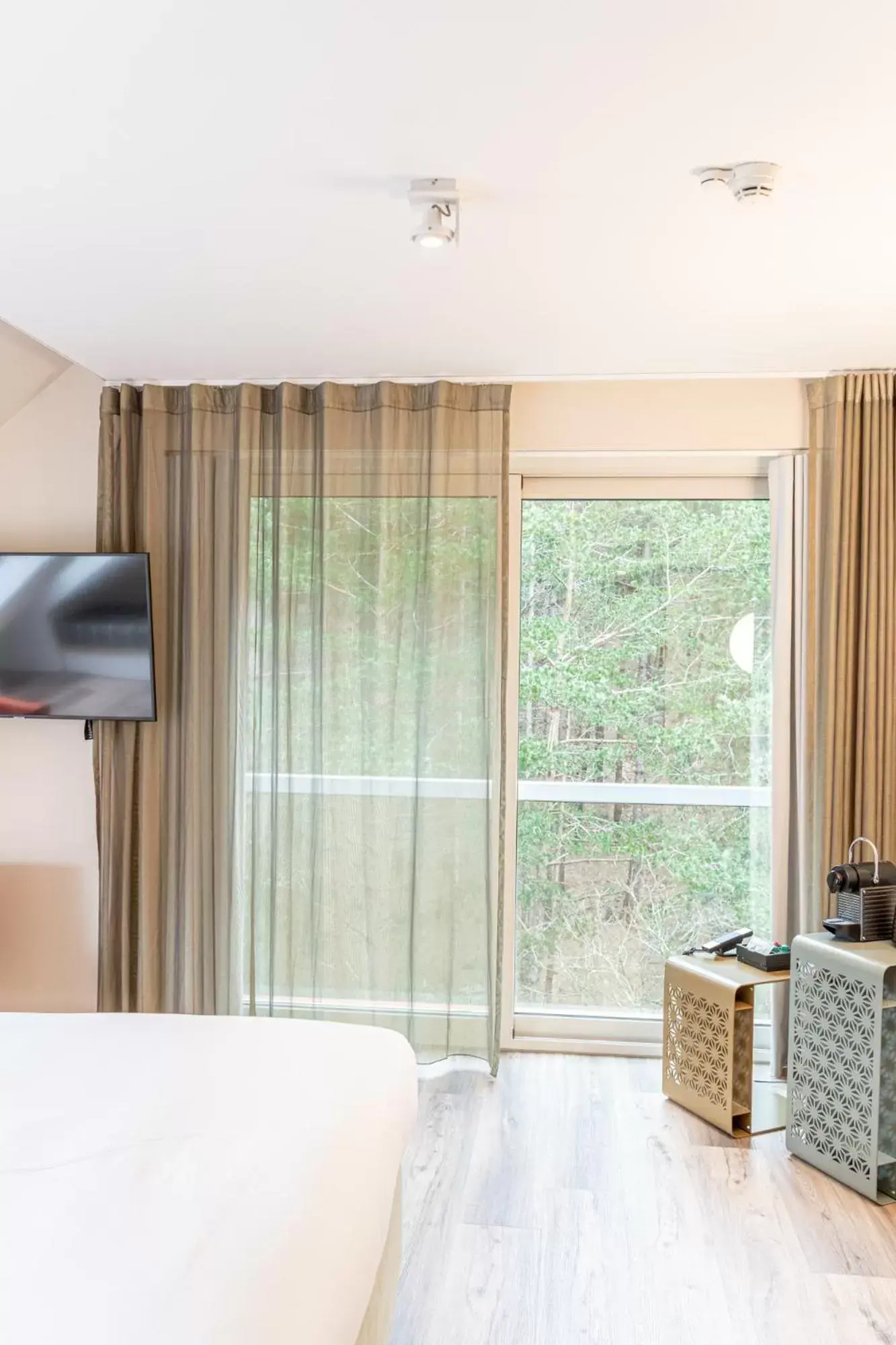 Bed in blooming Bed in blooming