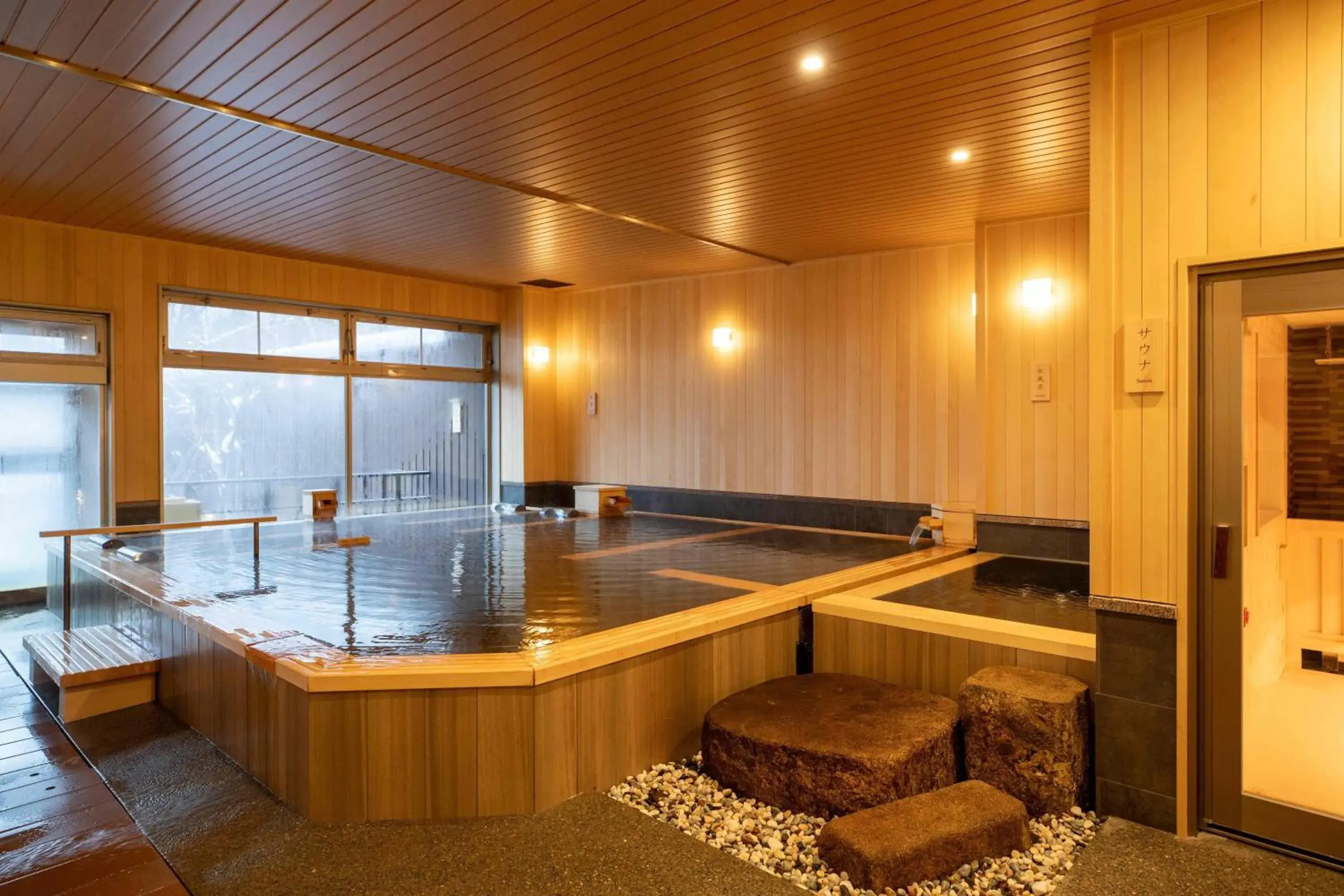 Public Bath, Swimming Pool in Okuhida Hot spring Miyama Ouan