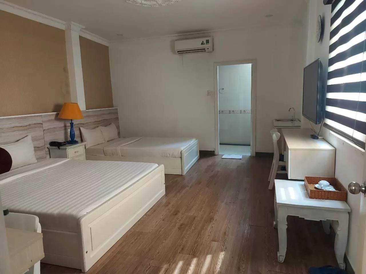 Photo of the whole room, Bed in Ben Thanh Station Hotel