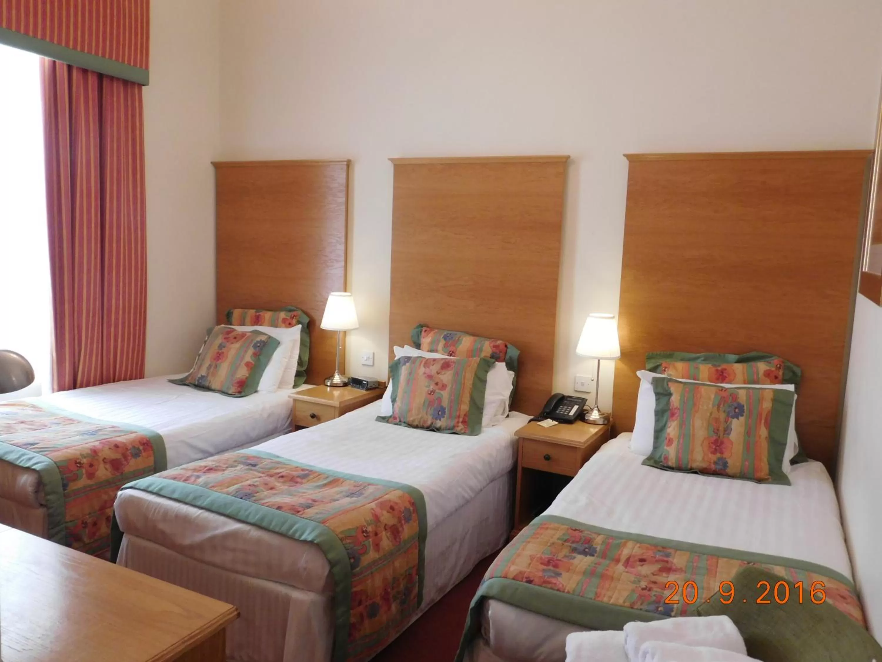 Photo of the whole room, Bed in Horizon Hotel