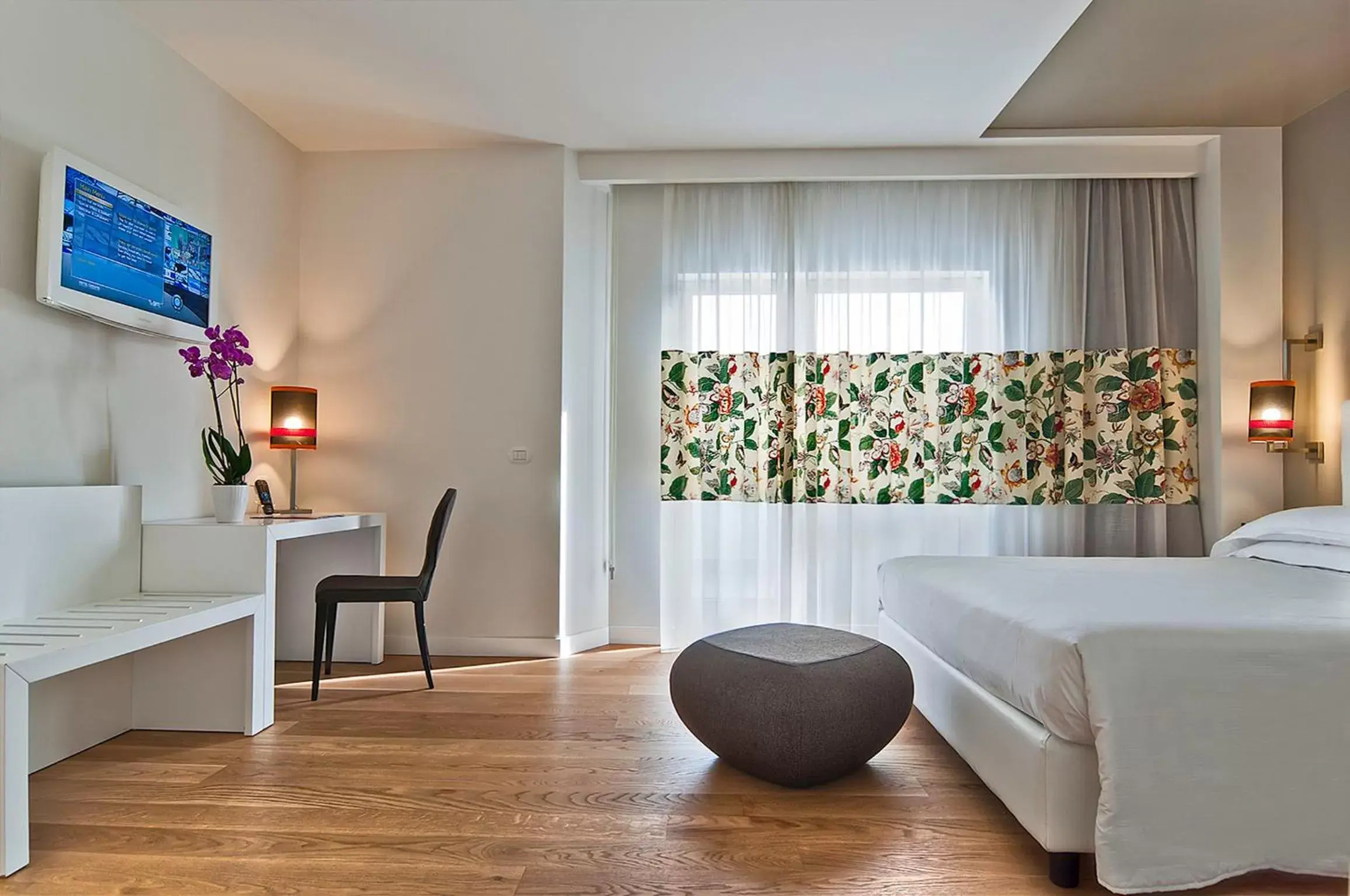 Double or Twin Room in Hotel Caravel Double or Twin Room in Hotel Caravel