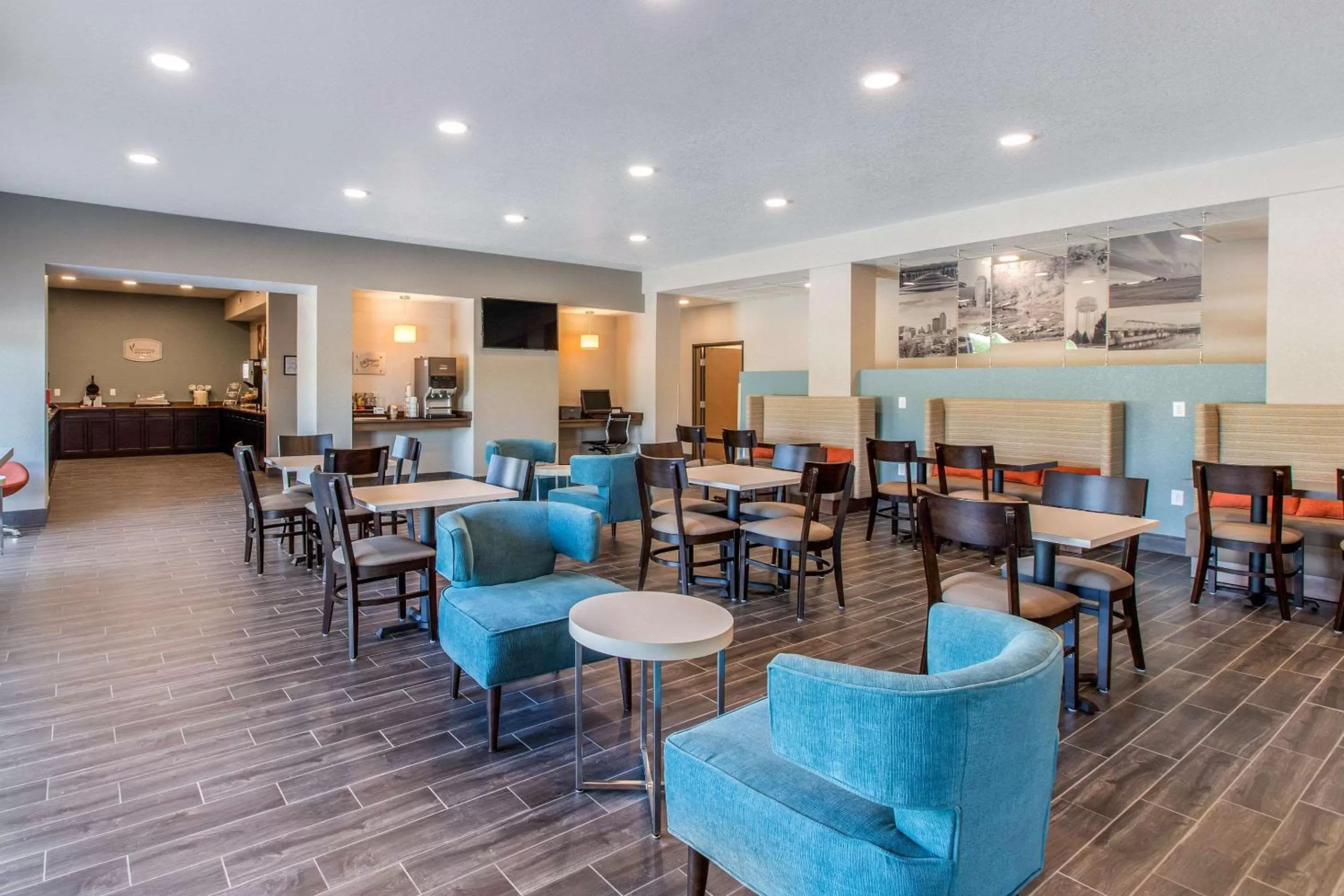 Restaurant/places to eat in Sleep Inn & Suites Ankeny - Des Moines