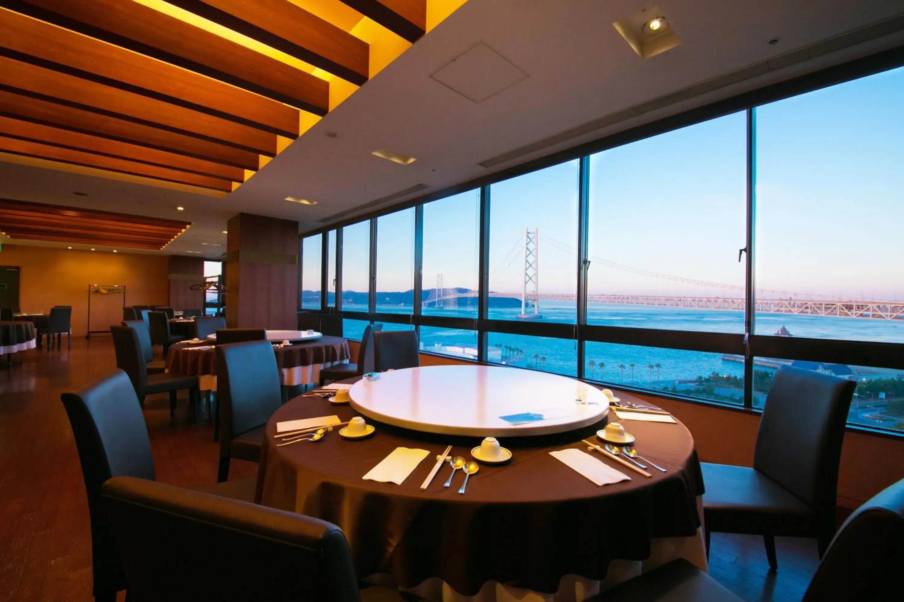 Restaurant/Places to Eat in Seaside Hotel Maiko Villa Kobe