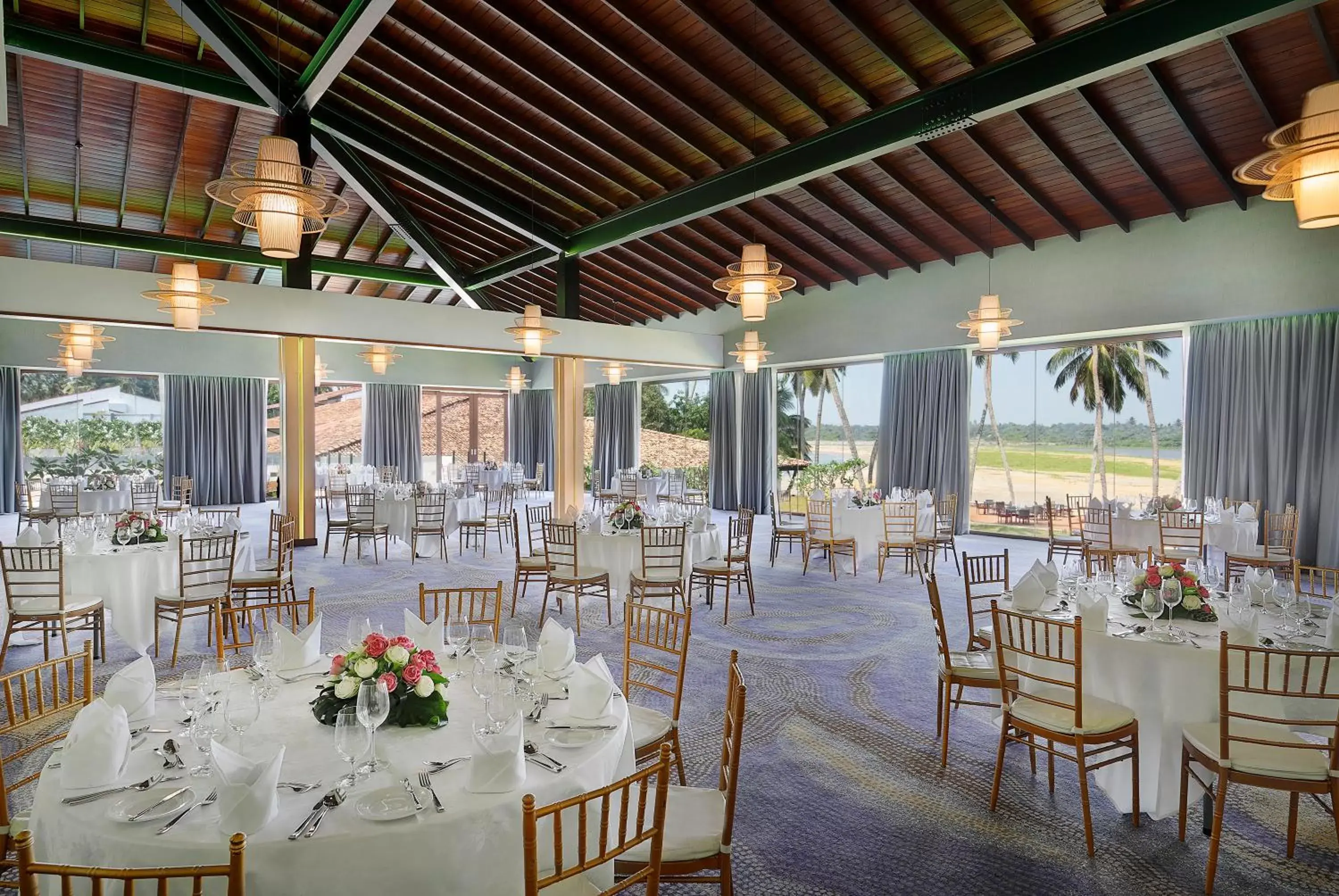 Banquet/Function facilities, Restaurant/Places to Eat in Avani Kalutara Resort