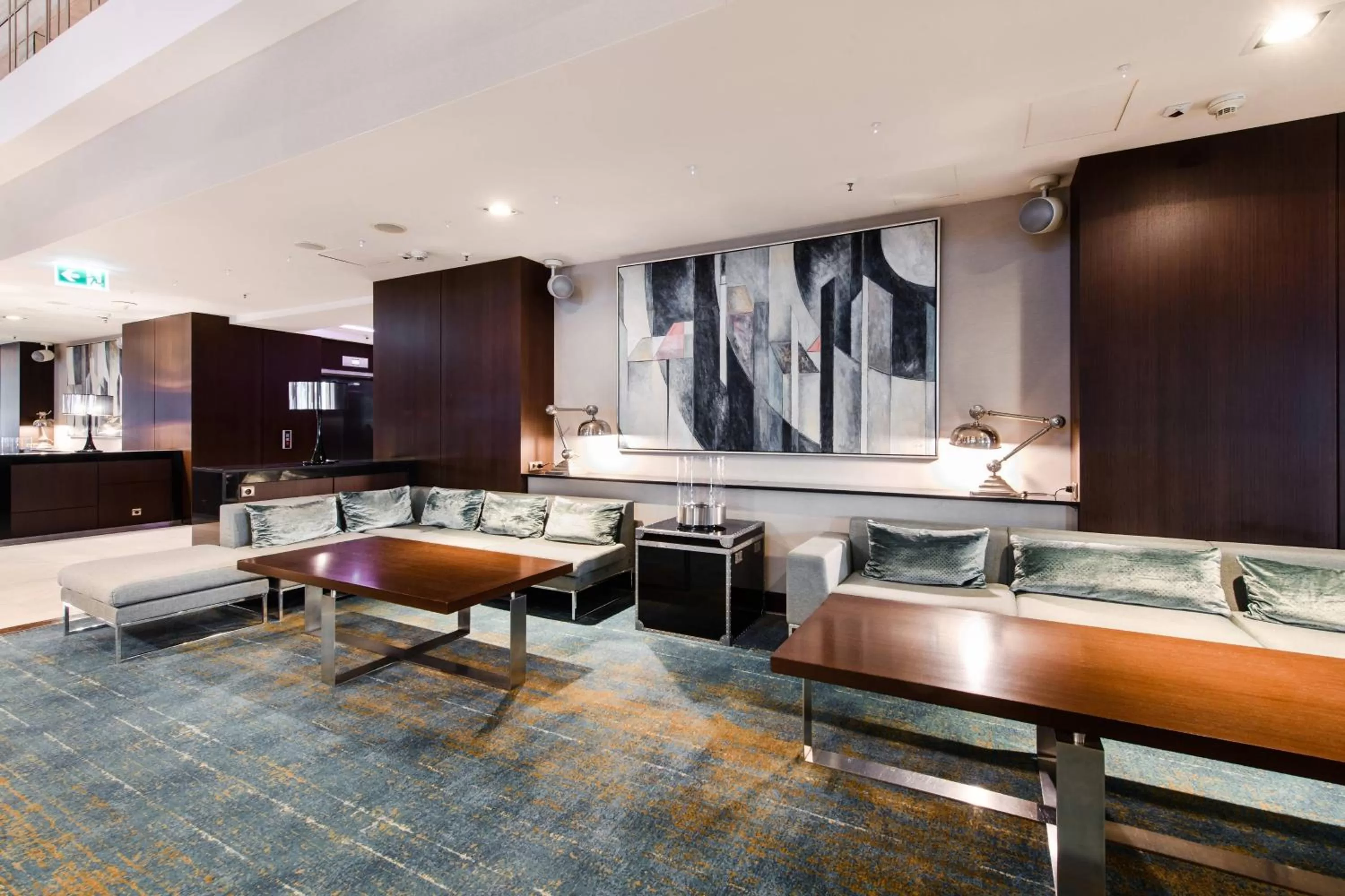 Lobby or reception, Restaurant/Places to Eat in Warsaw Marriott Hotel