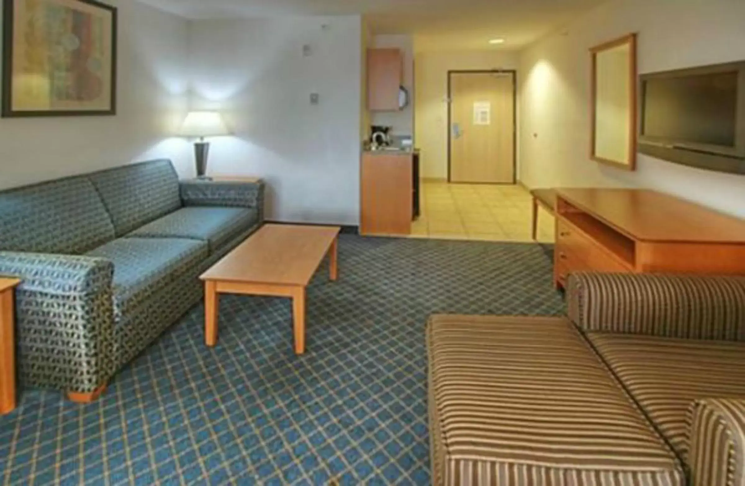 Seating Area in Holiday Inn Express Hotel & Suites Carlsbad, an IHG Hotel