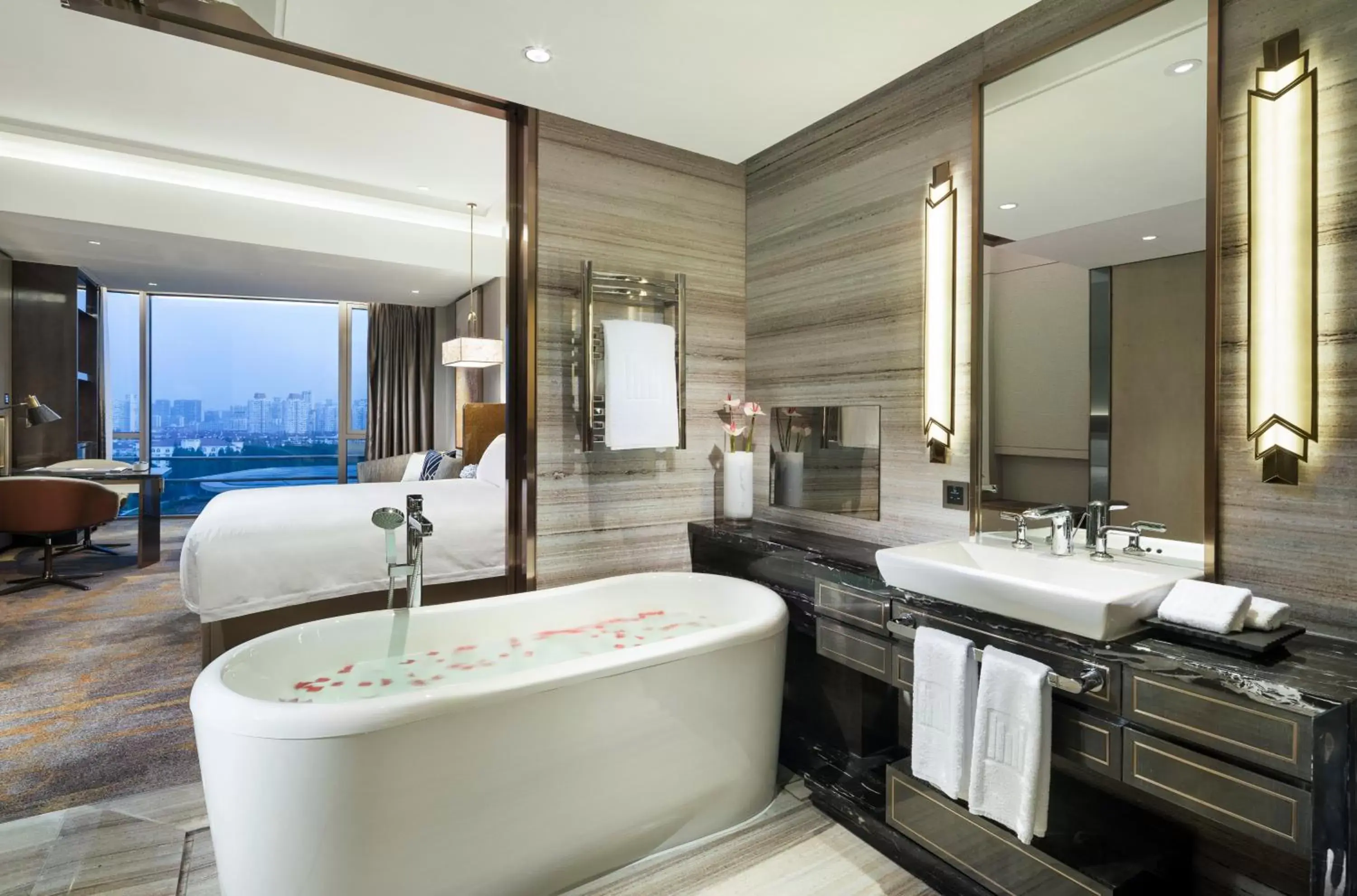 Bathroom in Grand Millennium Shanghai HongQiao