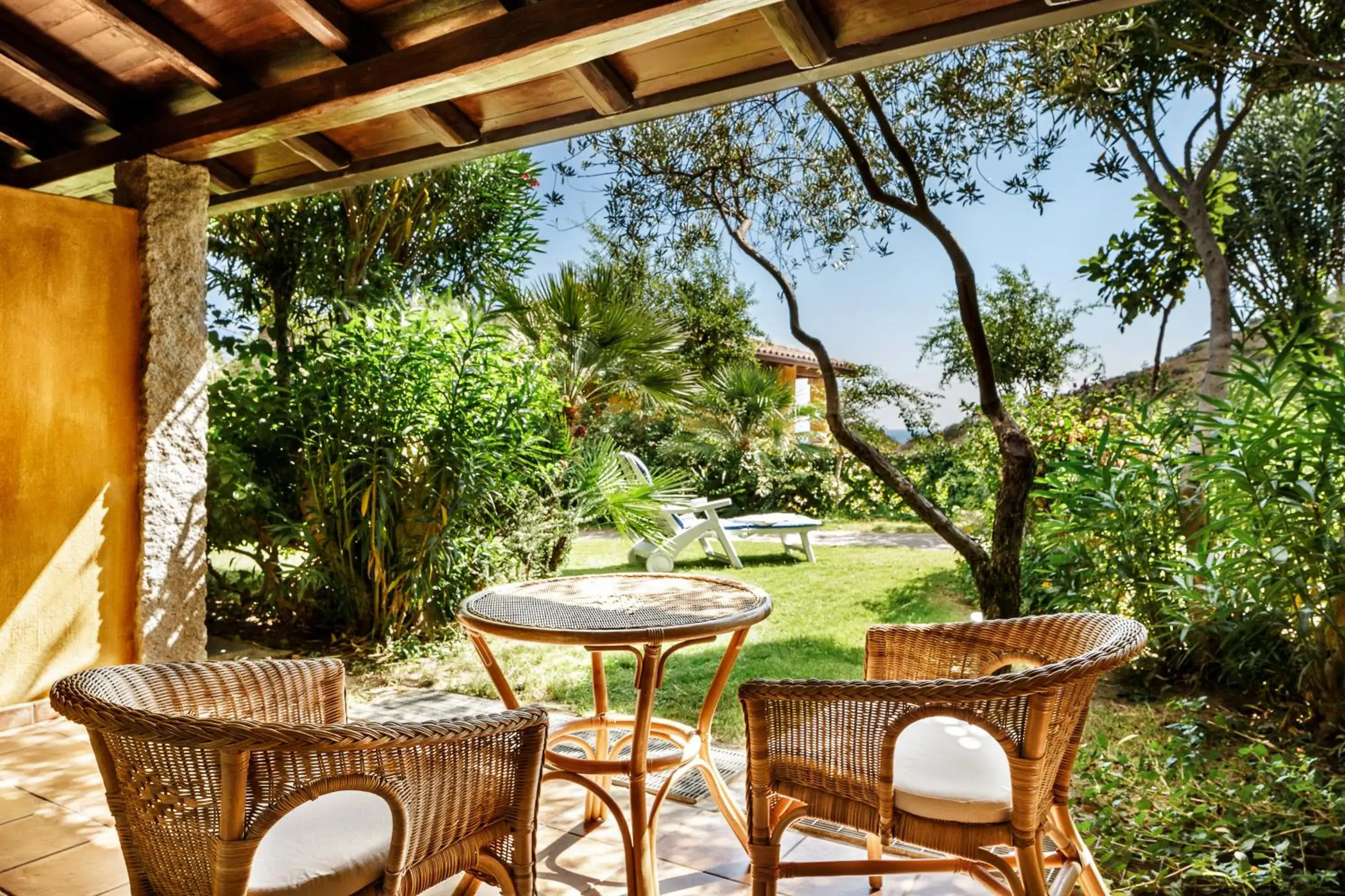 Patio, Garden in Cruccùris Resort