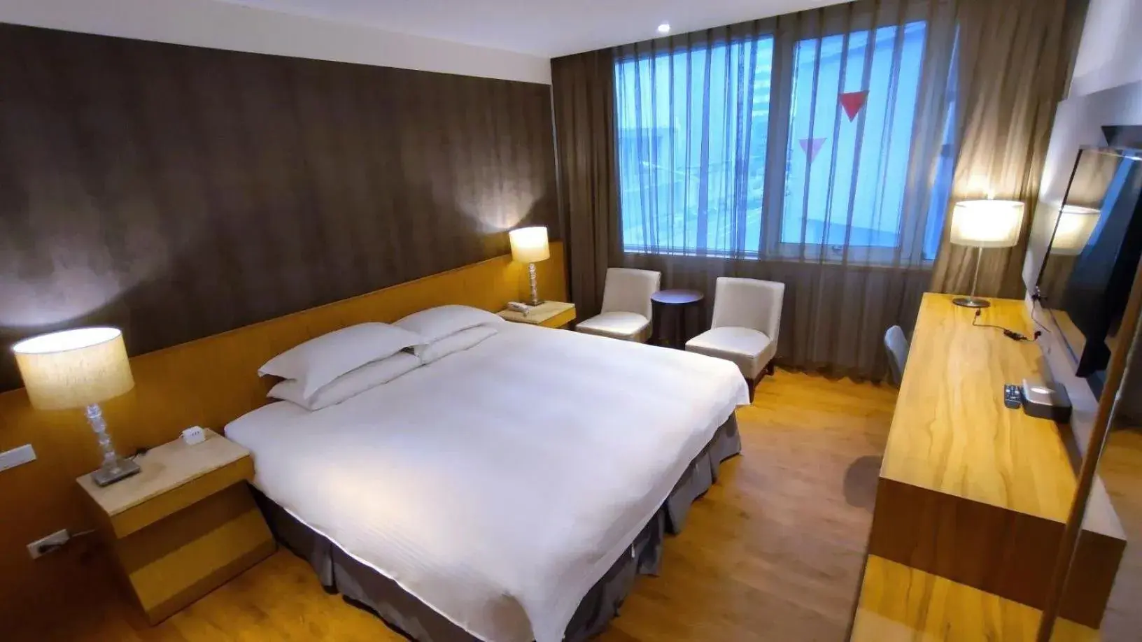 Photo of the whole room, Bed in Hotel Cloud