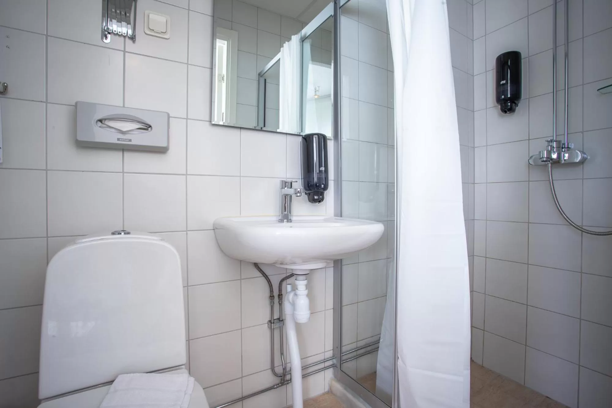 Classic 2-bedroom in HOOM Park & Hotel