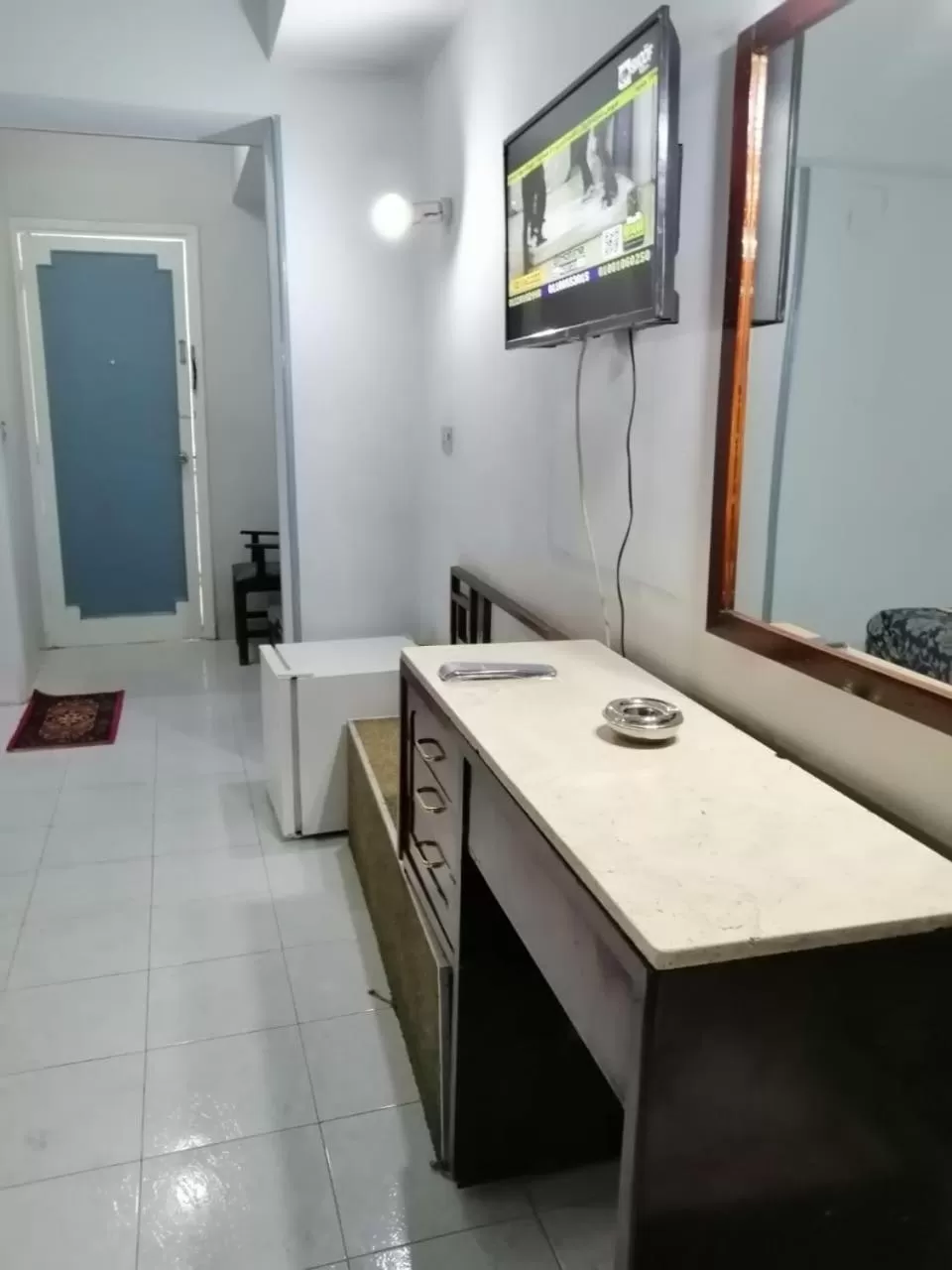 TV and multimedia in Windsor Hotel Luxor 中國人之家