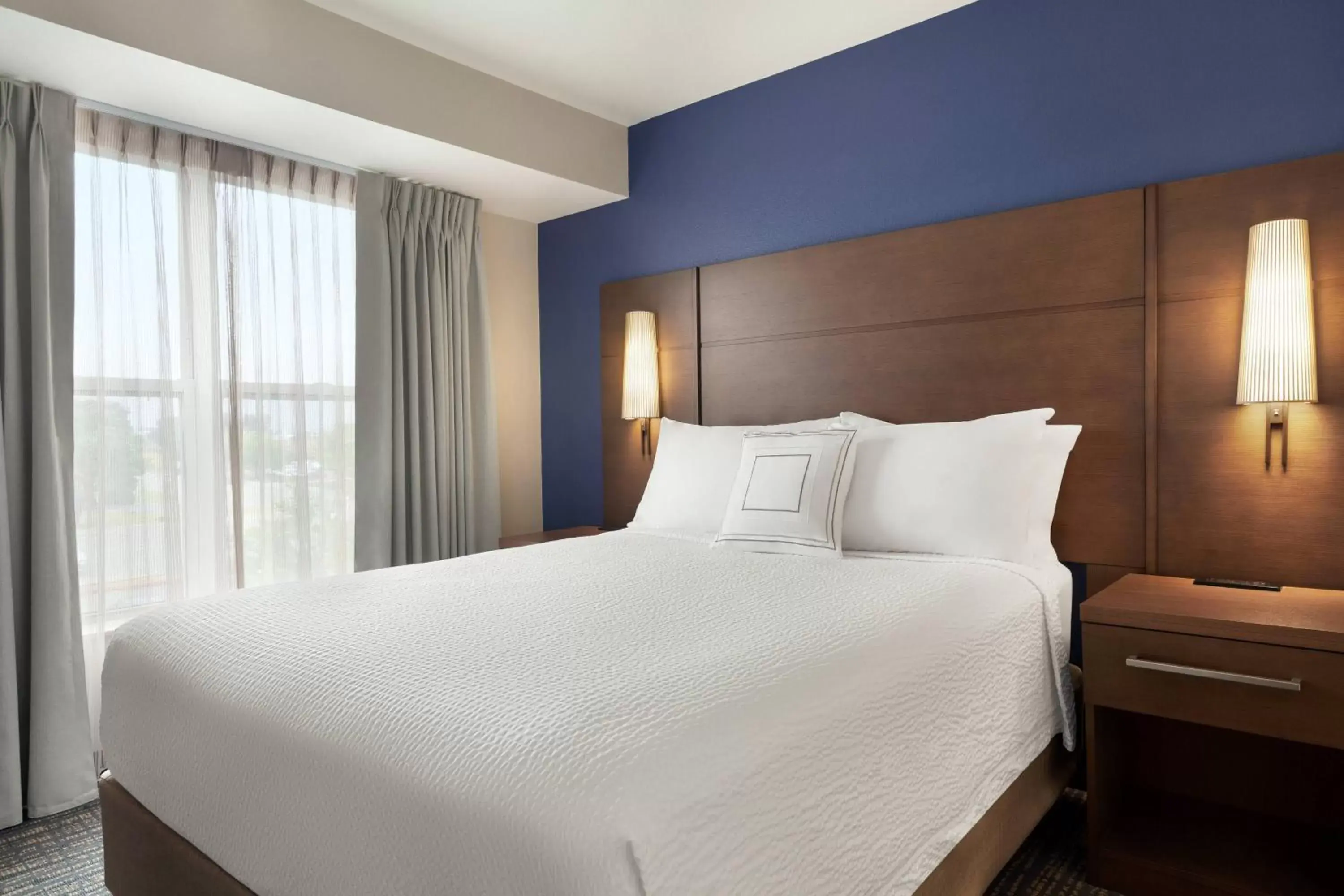 Bedroom, Bed in Residence Inn By Marriott Vacaville