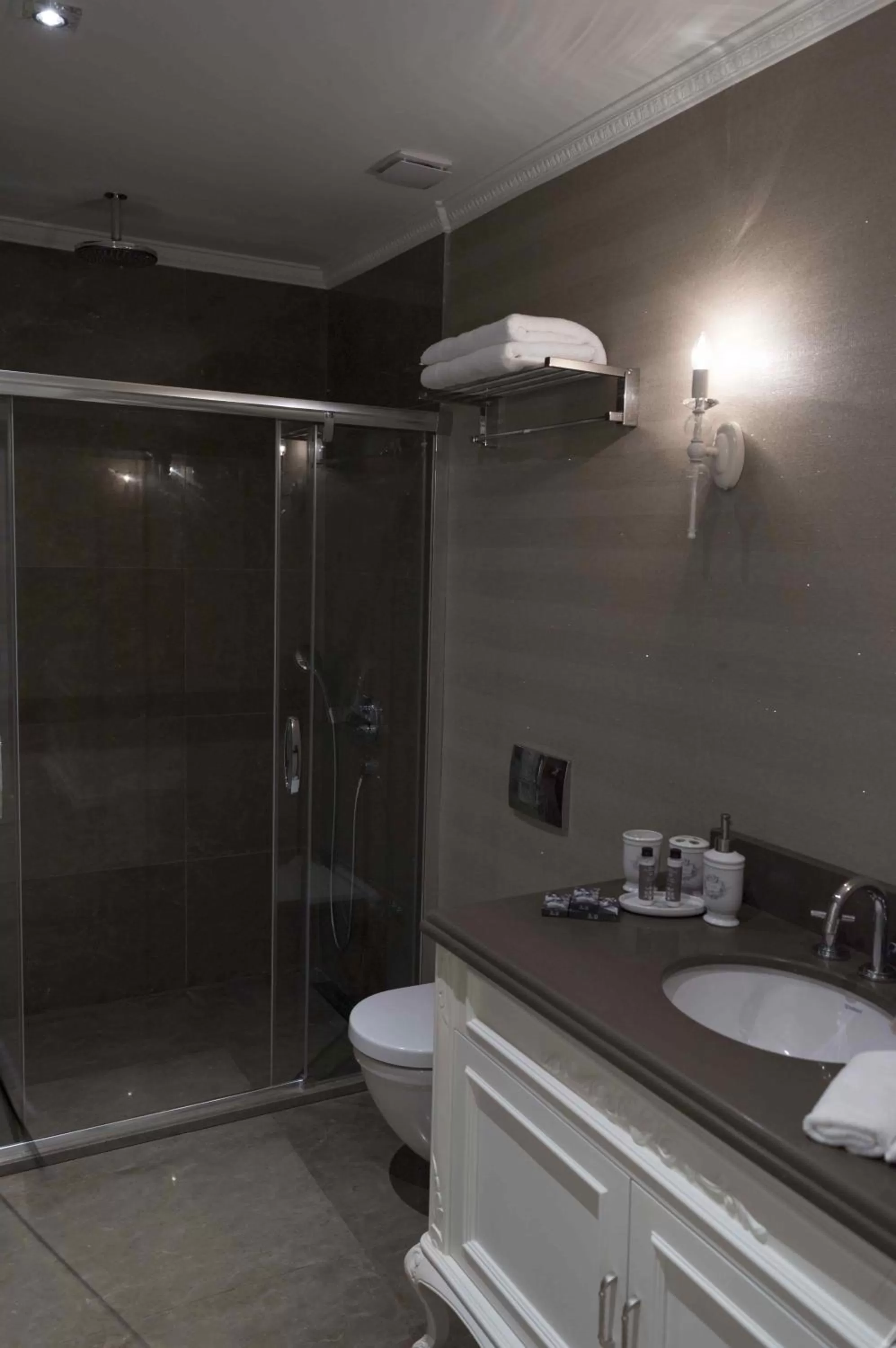 Bathroom in Ena Boutique Hotel & Residences