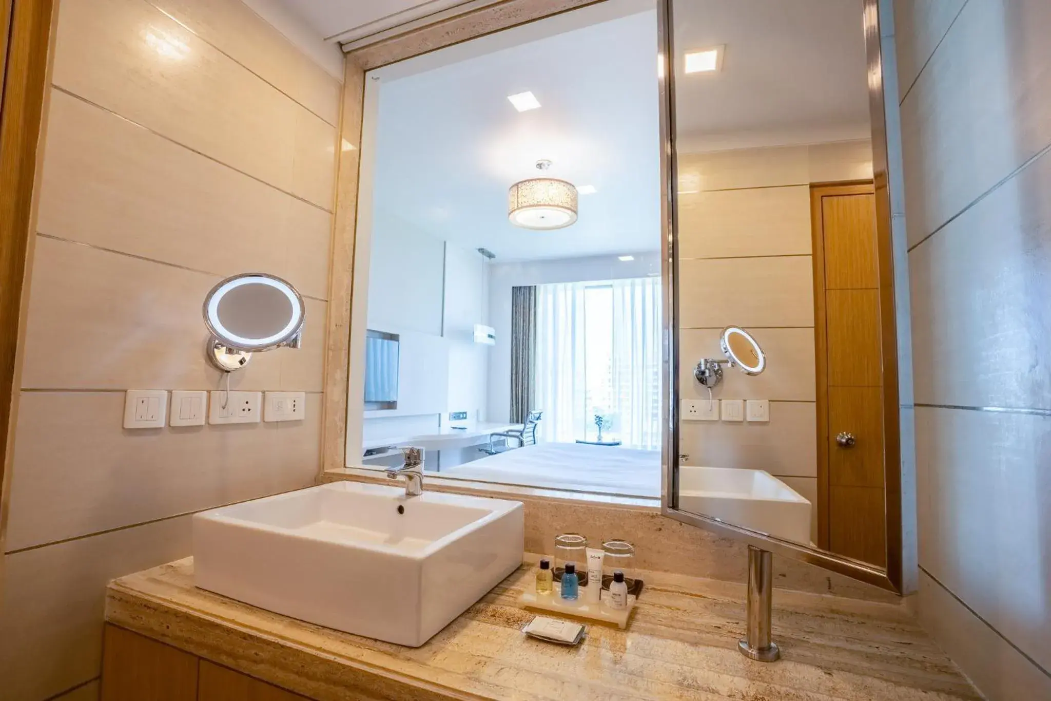 Bathroom in Radisson Blu Pune Hinjawadi