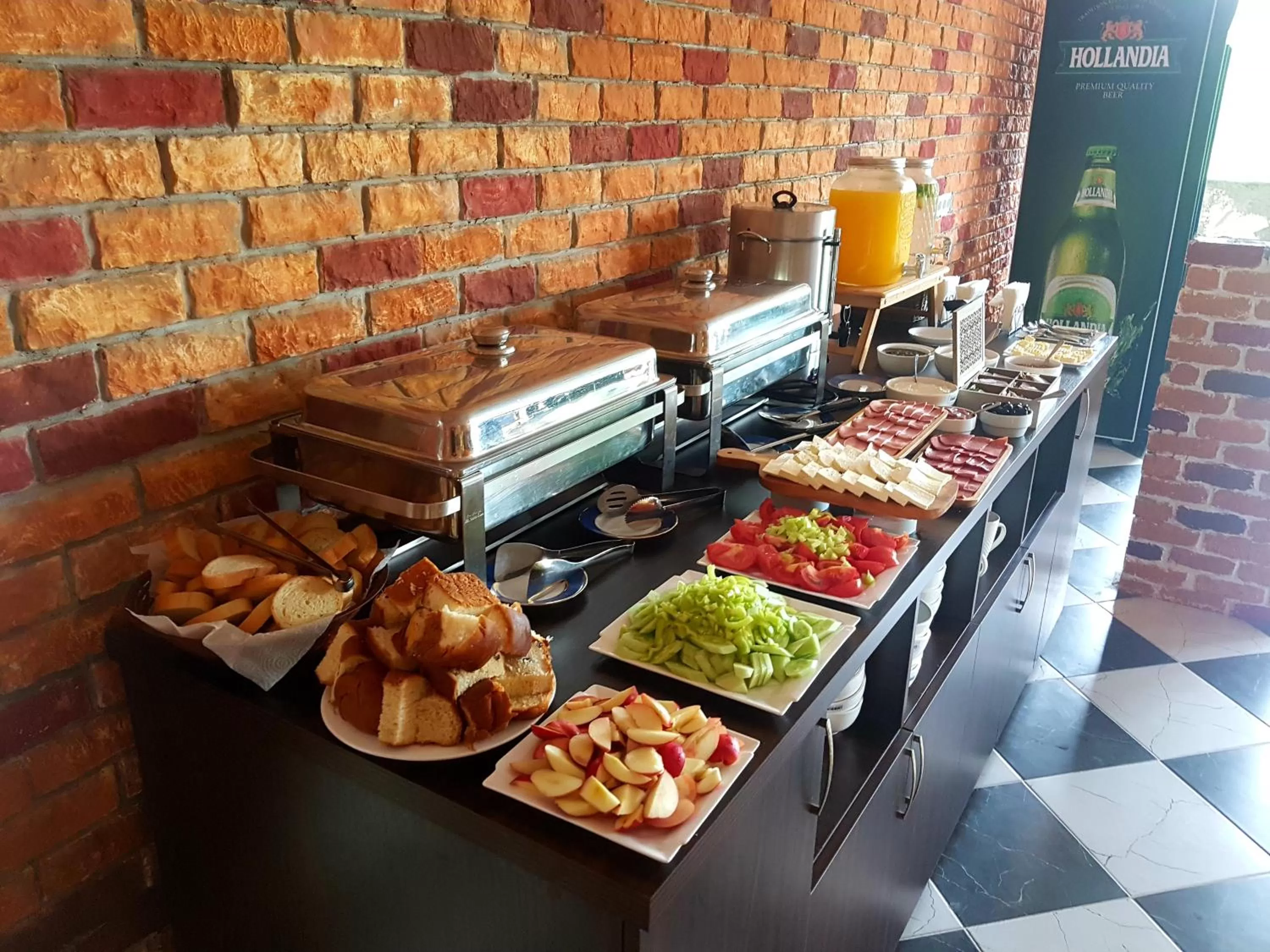 Food and drinks in Aparthotel costa