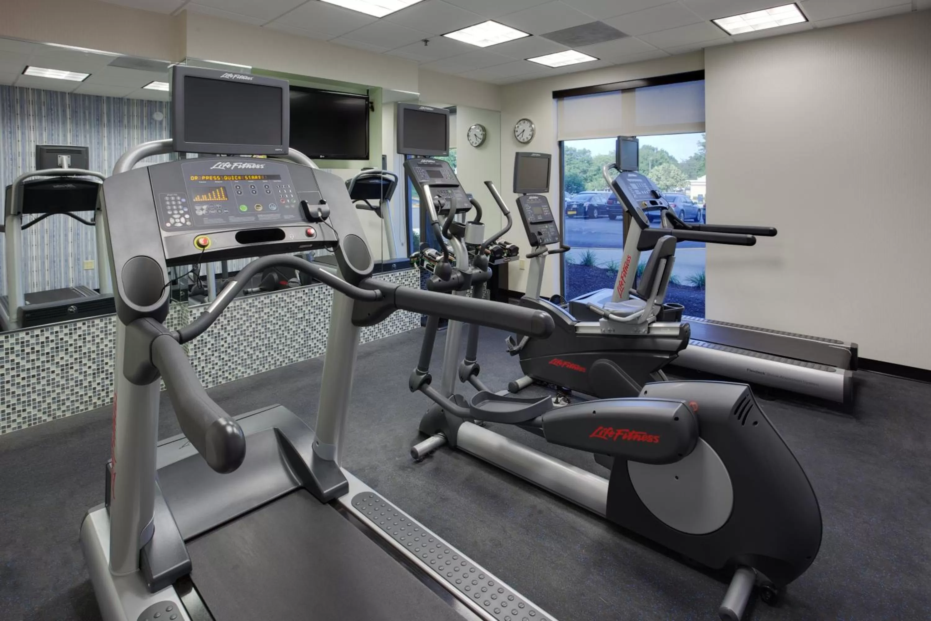Fitness centre/facilities in Holiday Inn Express & Suites Laurel Lakes by IHG