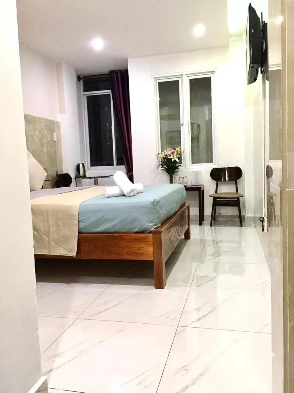 Bed in SaiGon CoZy Hotel "241 Pham Ngu Lao Street'' Bed in SaiGon CoZy Hotel "241 Pham Ngu Lao Street''