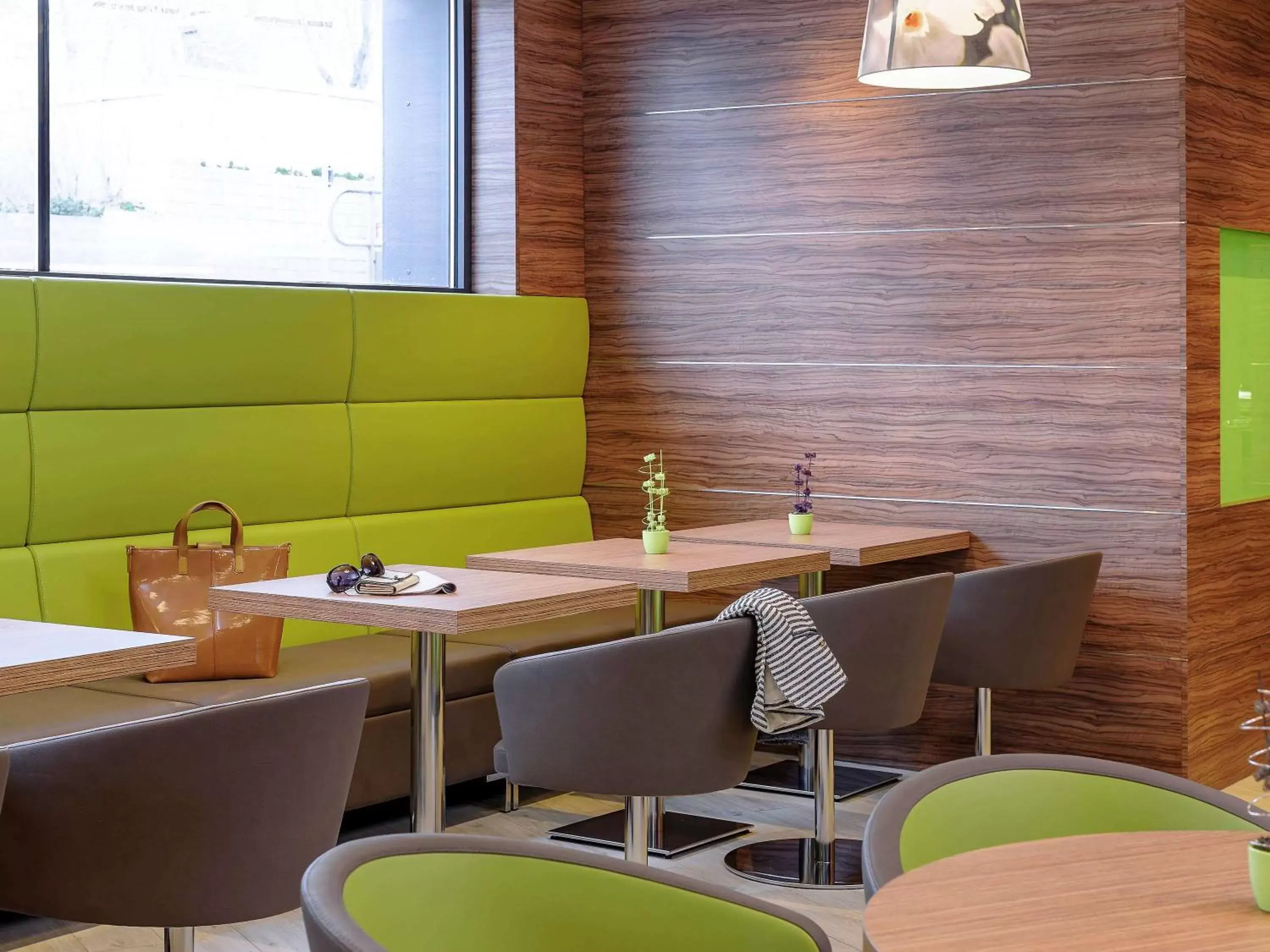 On site, Restaurant/Places to Eat in Ibis Styles Wien City