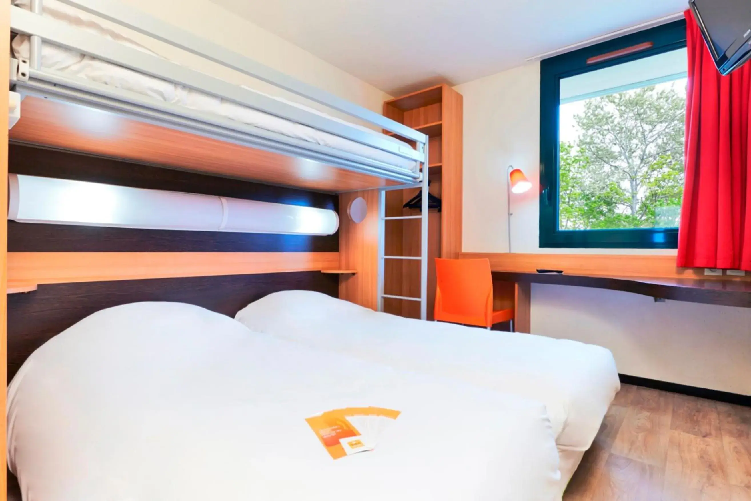 Bedroom, Bunk Bed in Première Classe Paris-Ouest Gennevilliers