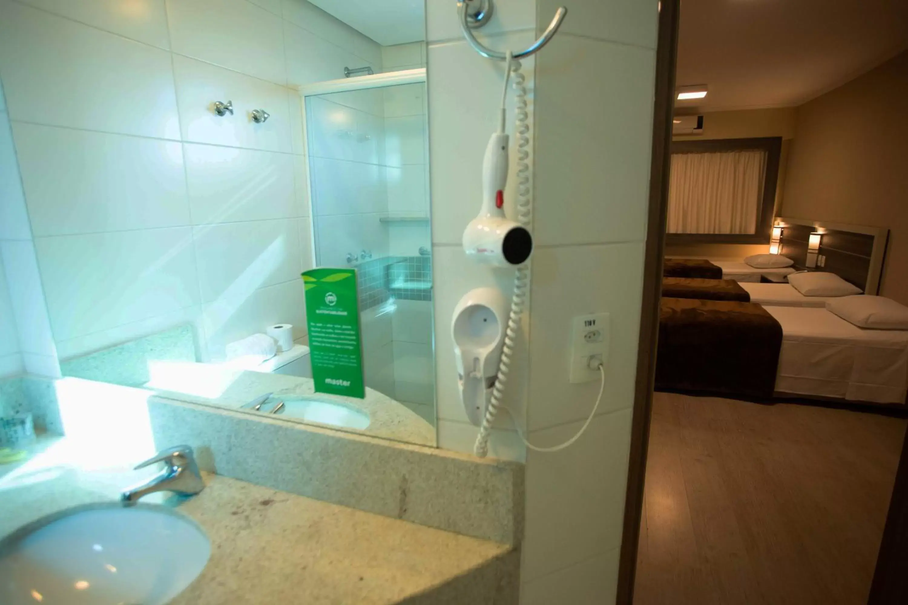 Bathroom in Master Express Dom Pedro II - Aeroporto