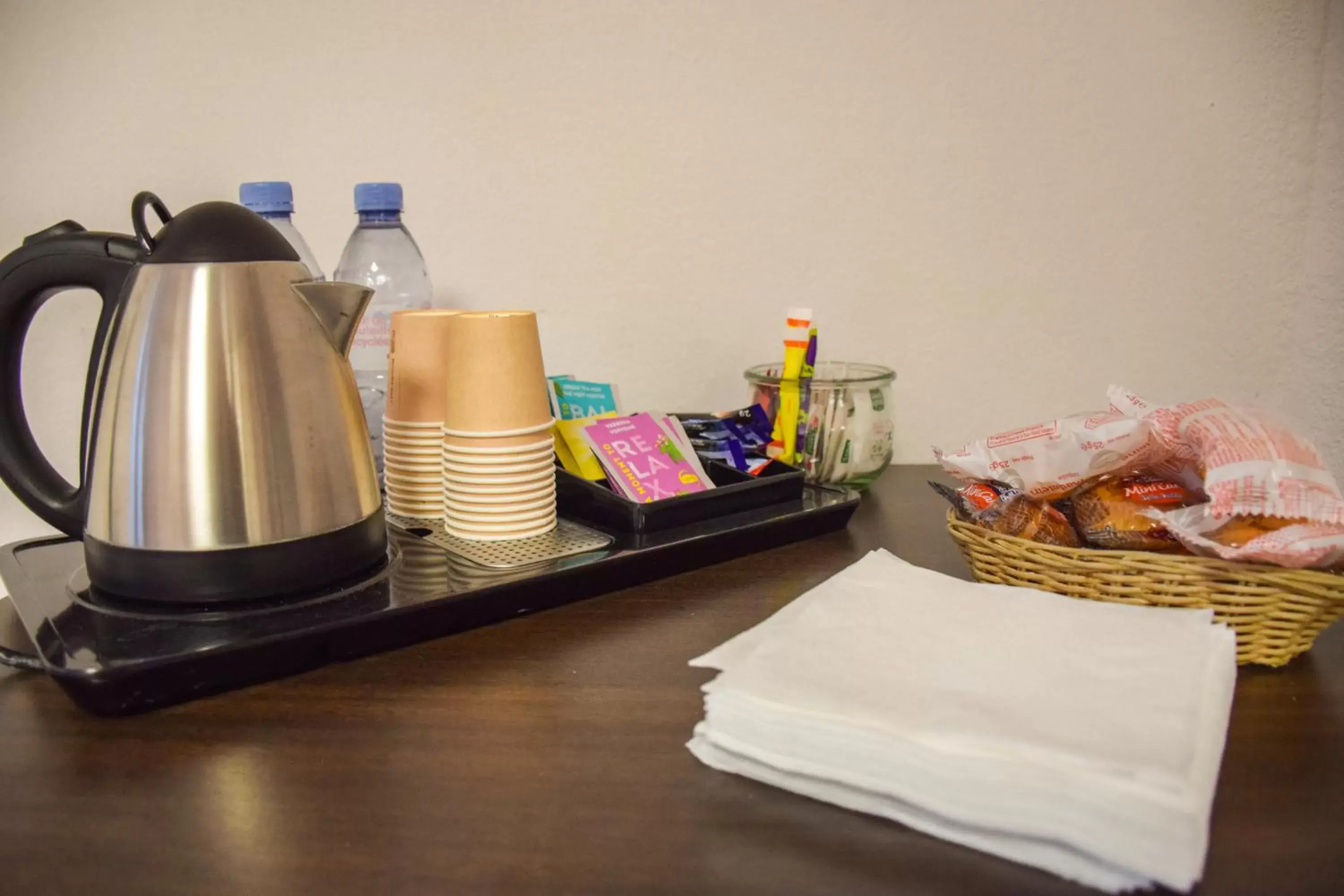 Coffee/tea facilities in ibis Budget Millau Viaduc