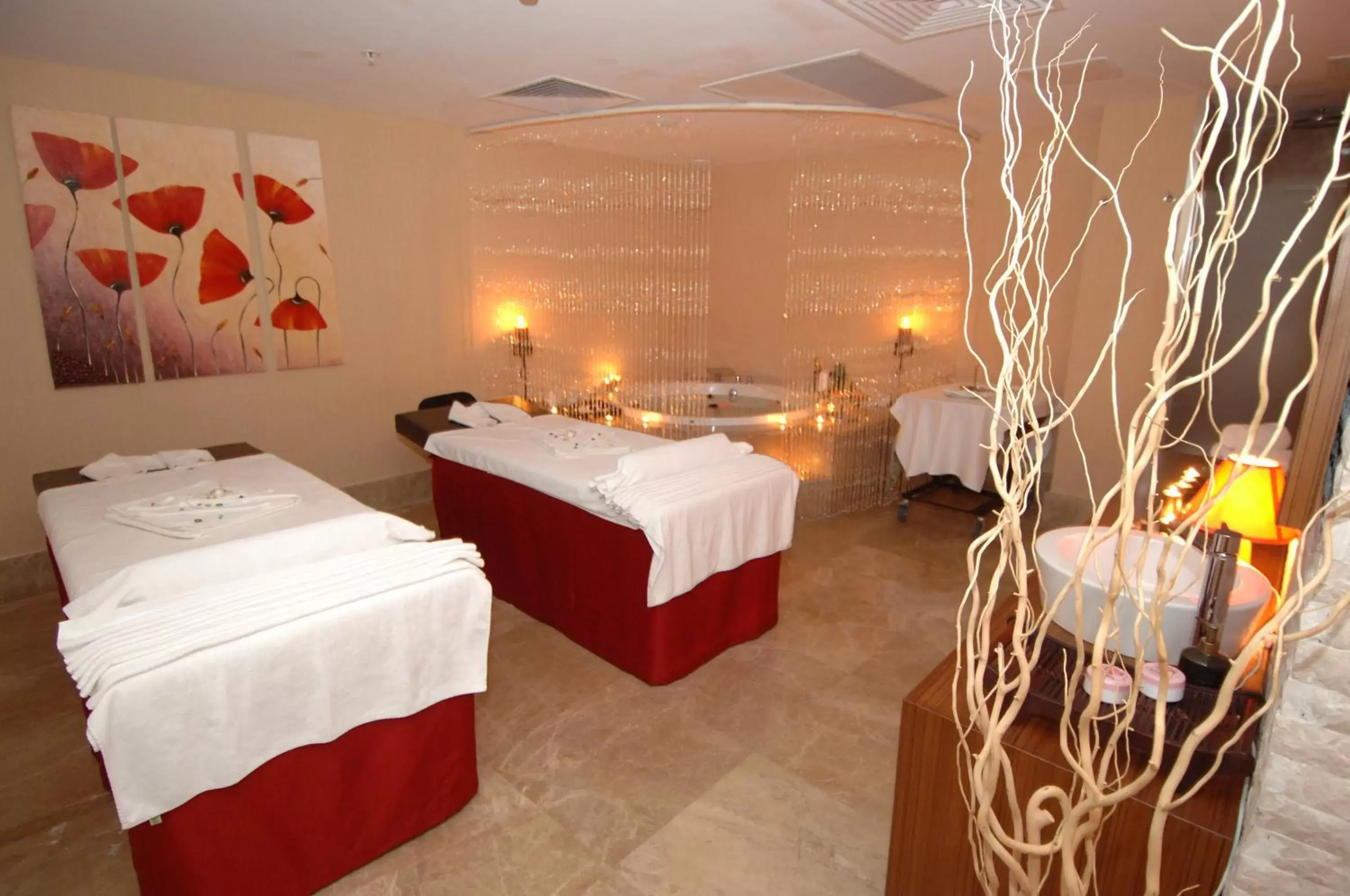 Spa and wellness centre/facilities, Bed in Grand Ankara Hotel Convention Center