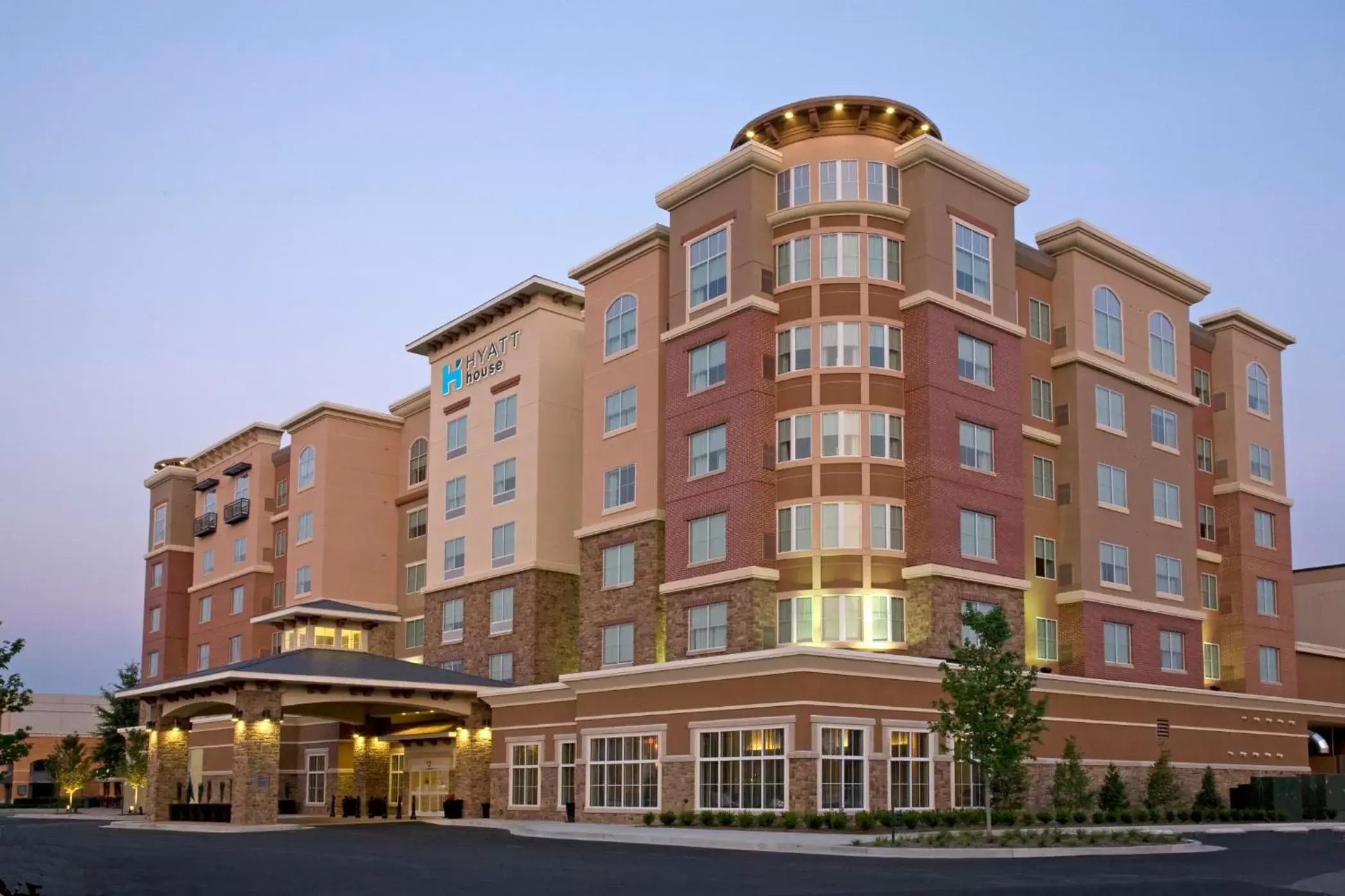 Property building in Hyatt House Richmond - Short Pump Property building in Hyatt House Richmond - Short Pump