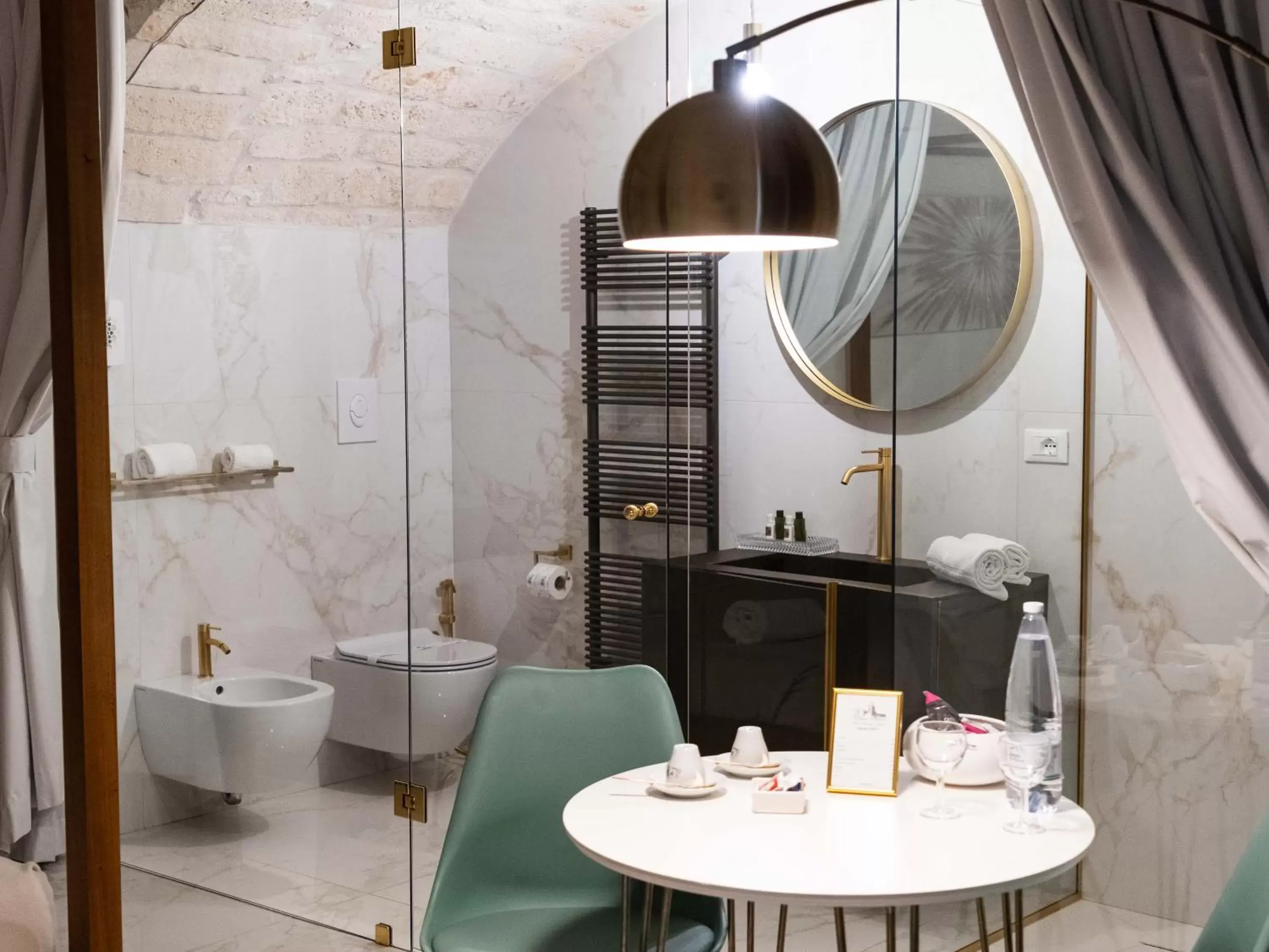 Bathroom in Dama Bianca Boutique Hotel Ostuni