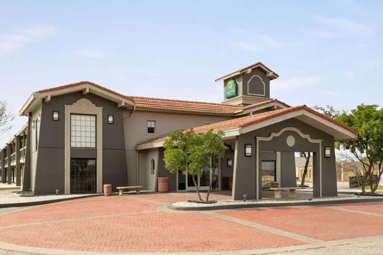 Property Building in La Quinta Inn by Wyndham Corpus Christi North