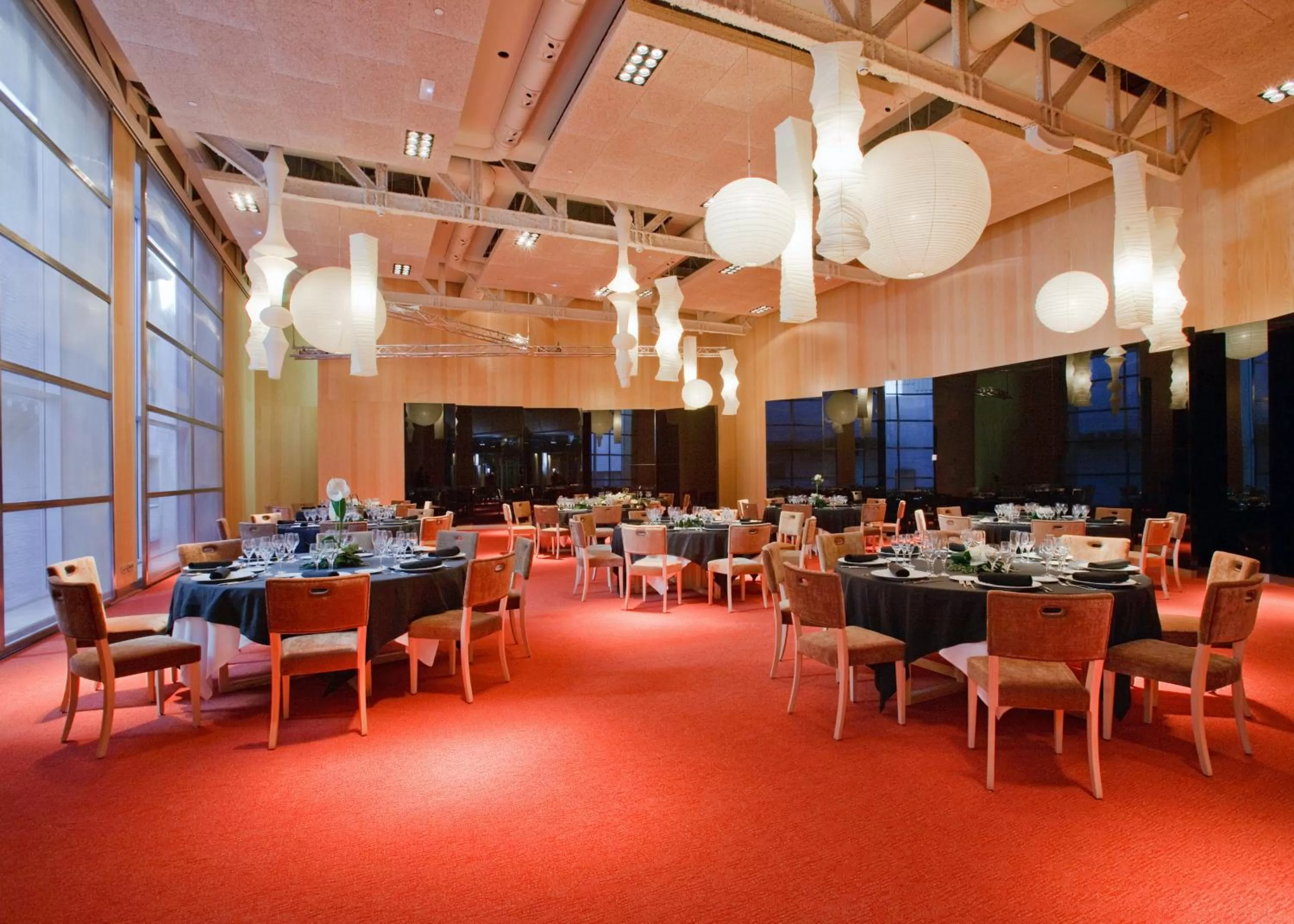 Business facilities in Hotel Alfonso