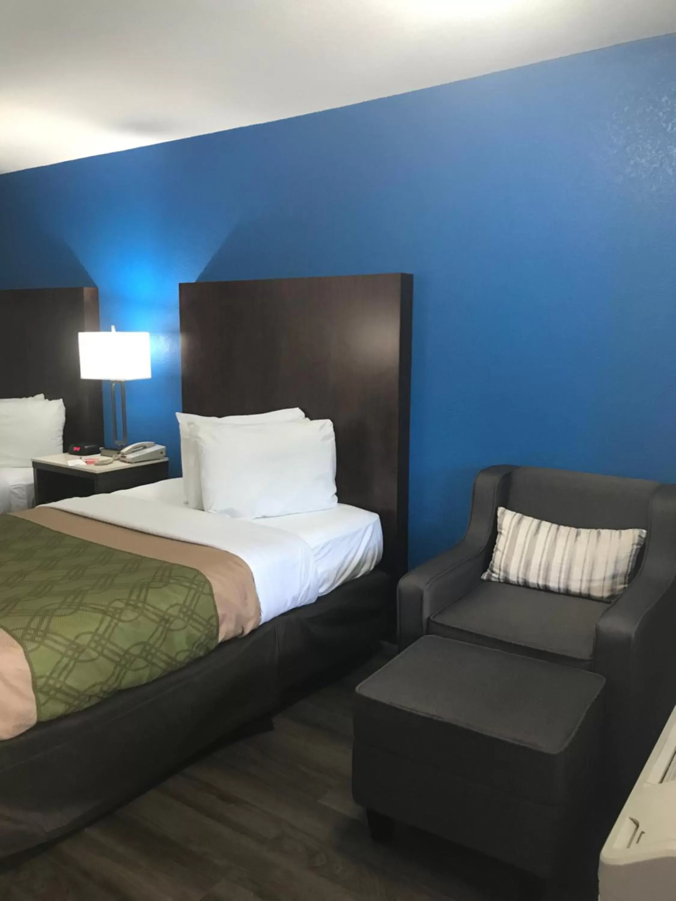 Double Room with Two Double Beds - Smoking in Econo Lodge Inn & Suites I-64 & Us 13